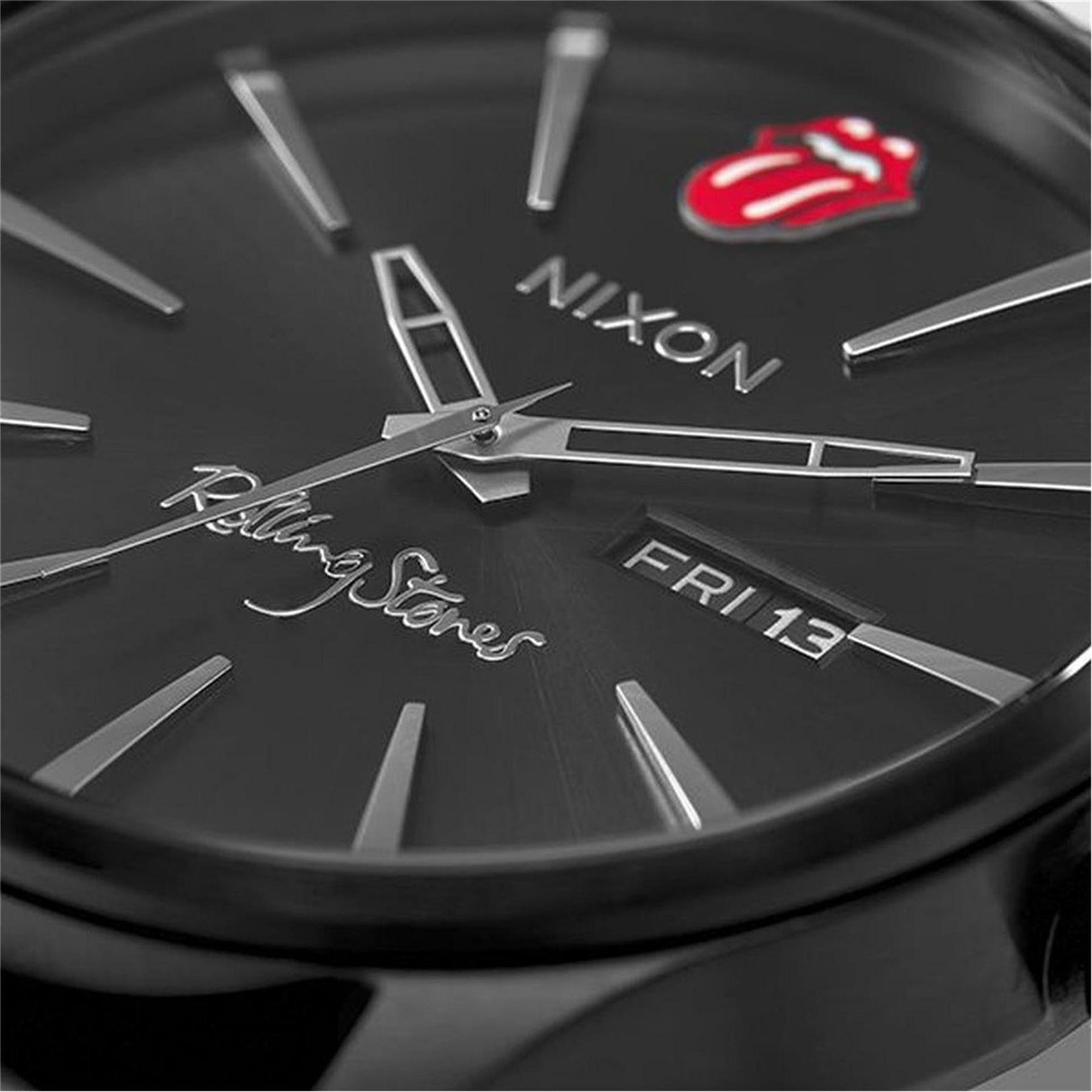 Nixon Leather Strap Analogue Watch