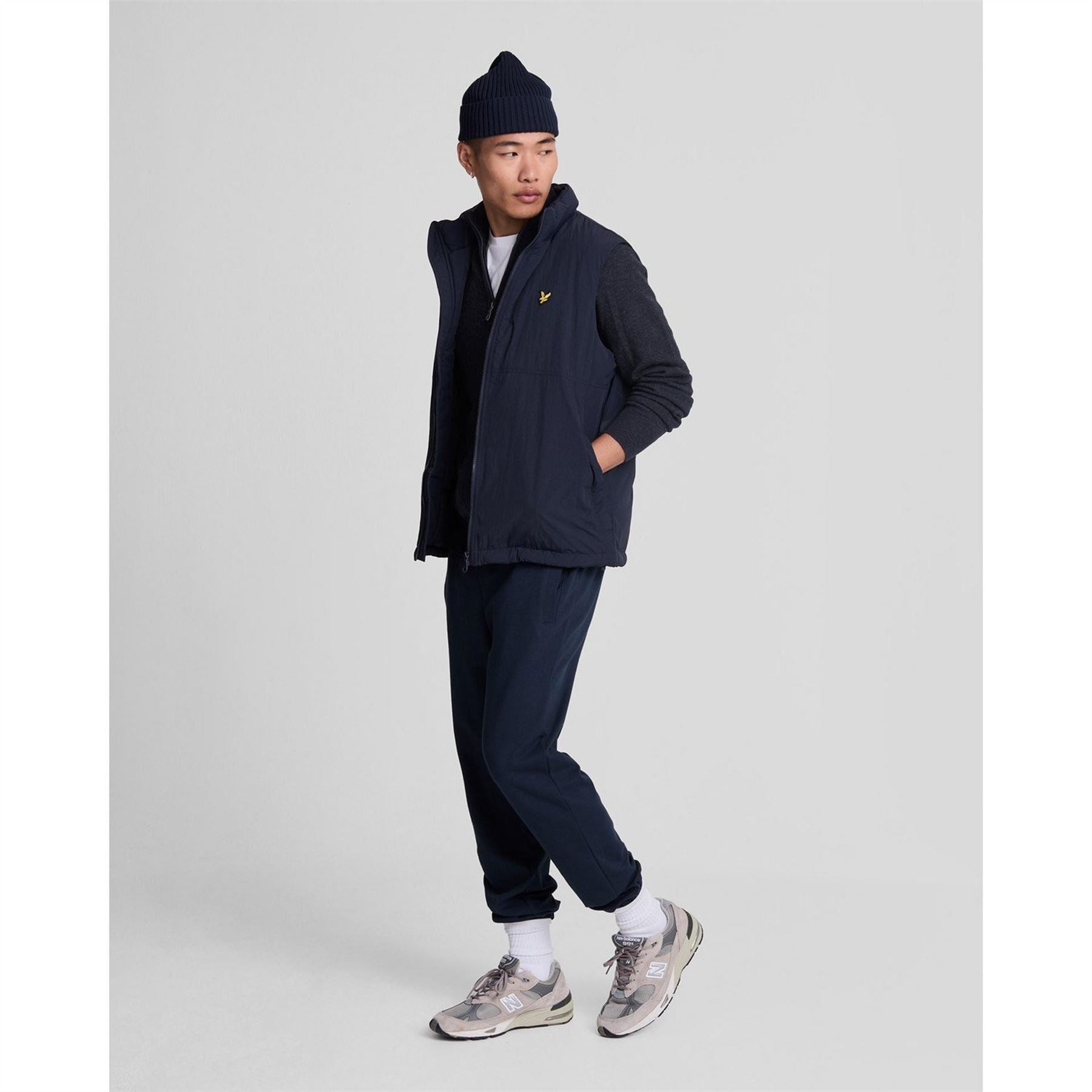 Lyle and Scott Zip Neck Ribbed Collar Long Sleeve Sweater