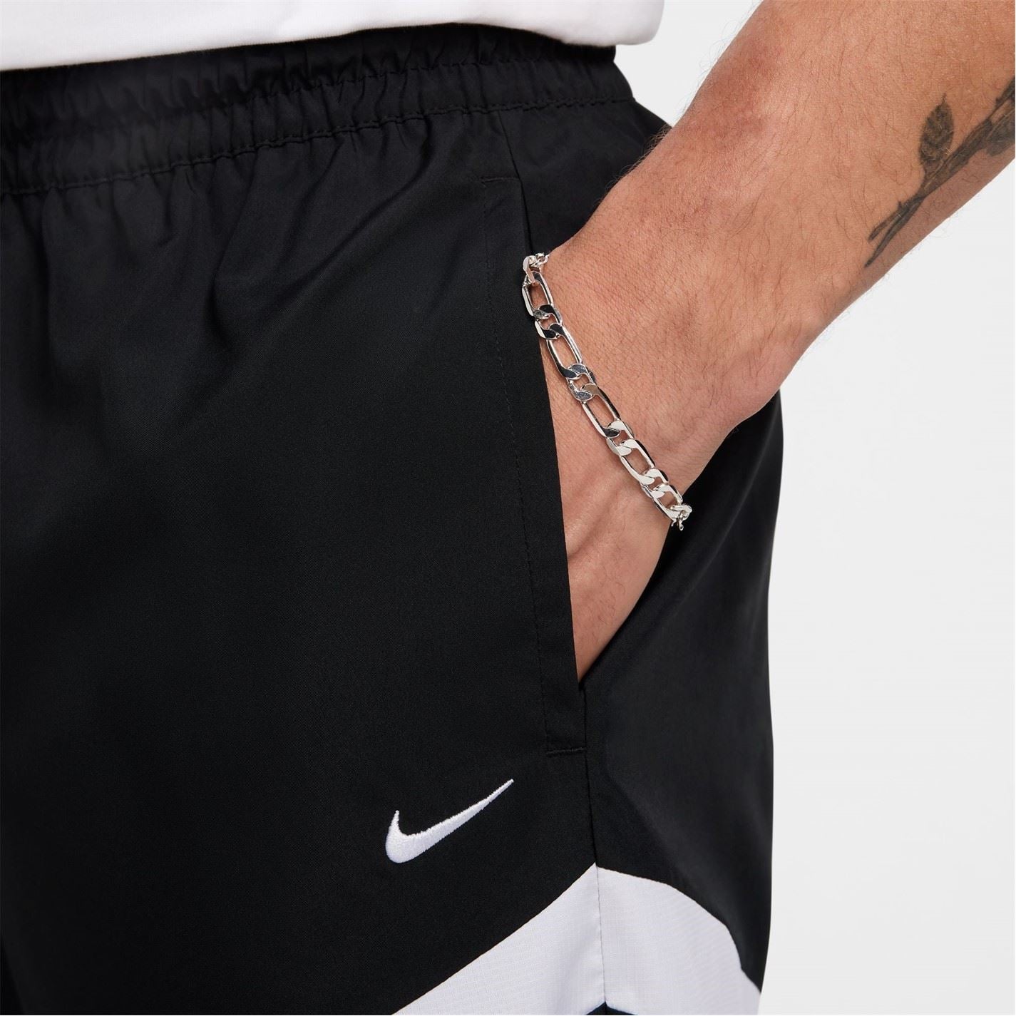 Nike Mens Dri Fit Icon 8 Basketball Shorts