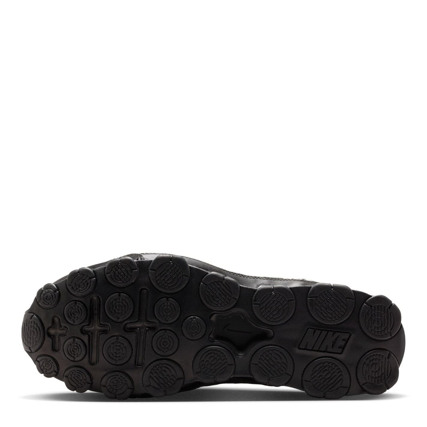 Nike Reax 8 TR Lace-Up Sneakers