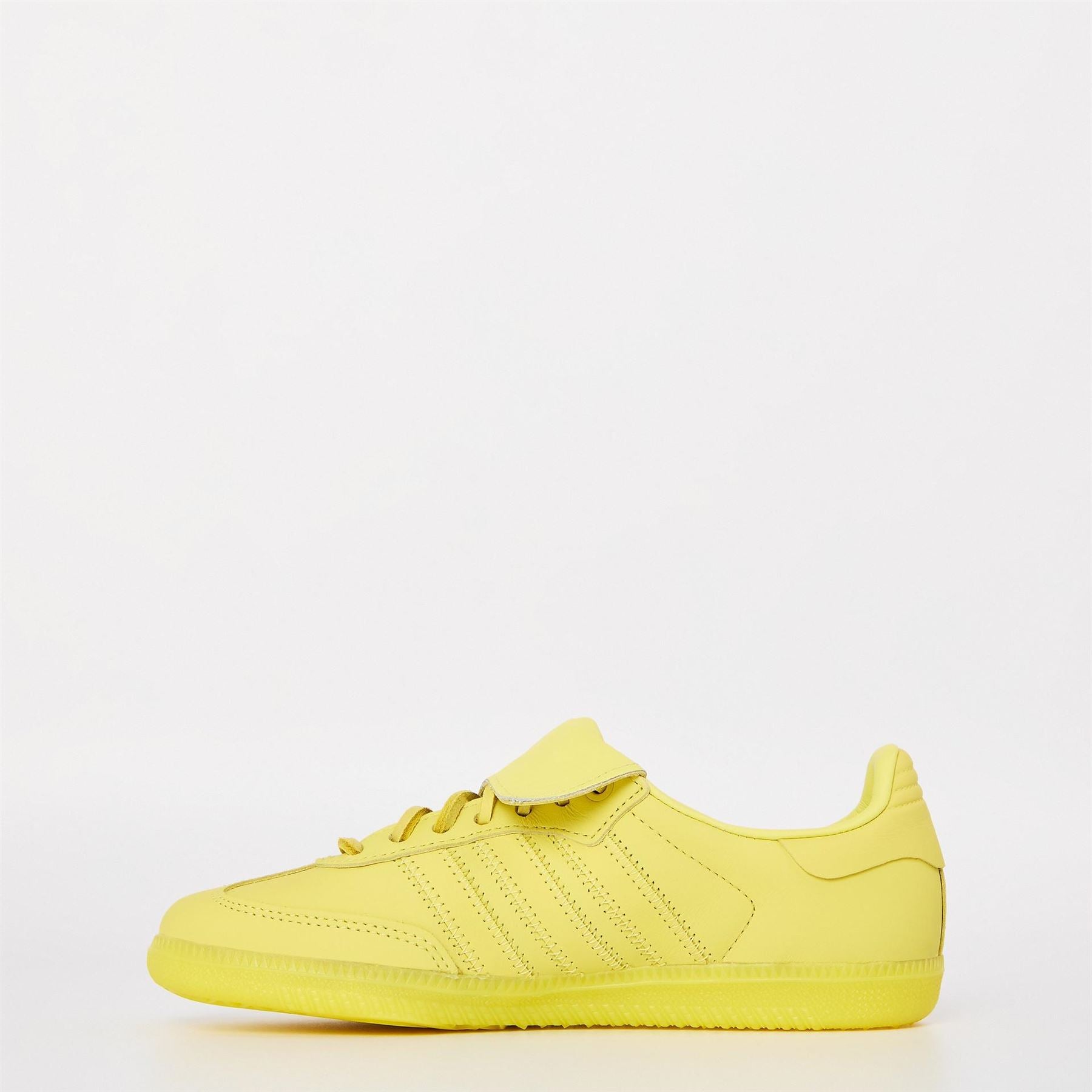 adidas Originals Samba Low Top Lace-Up Sneakers