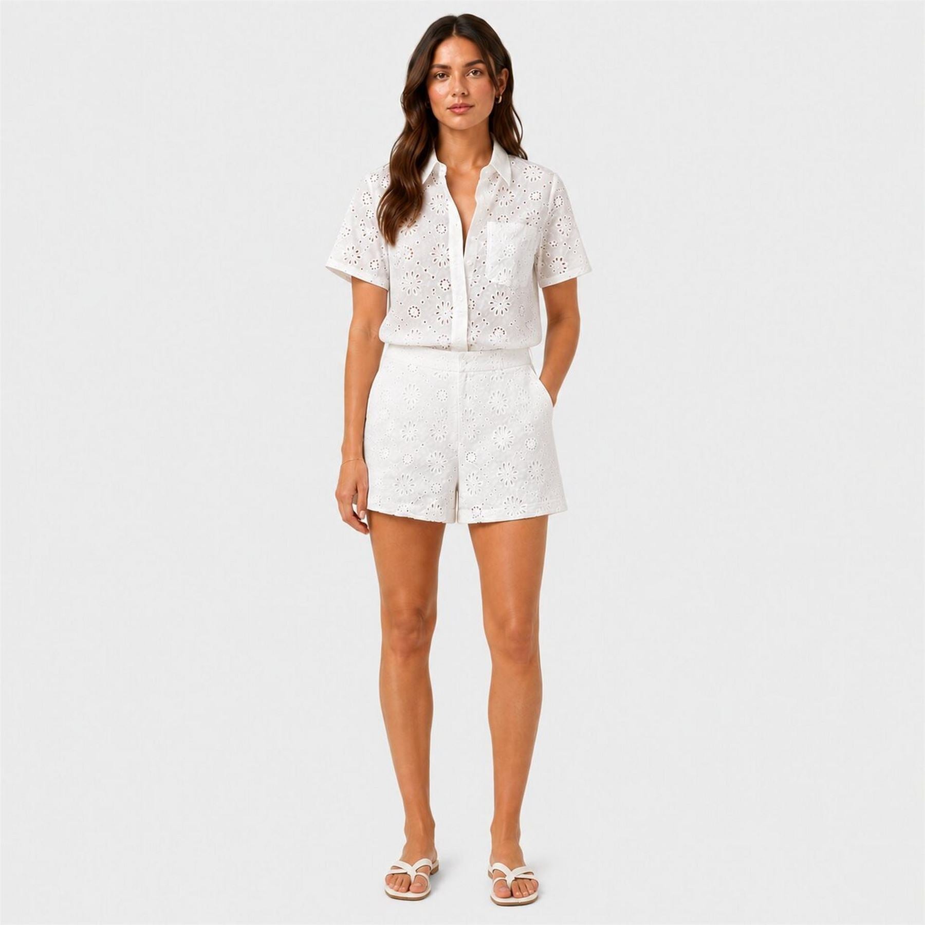 I Saw It First Woven Broderie Shorts