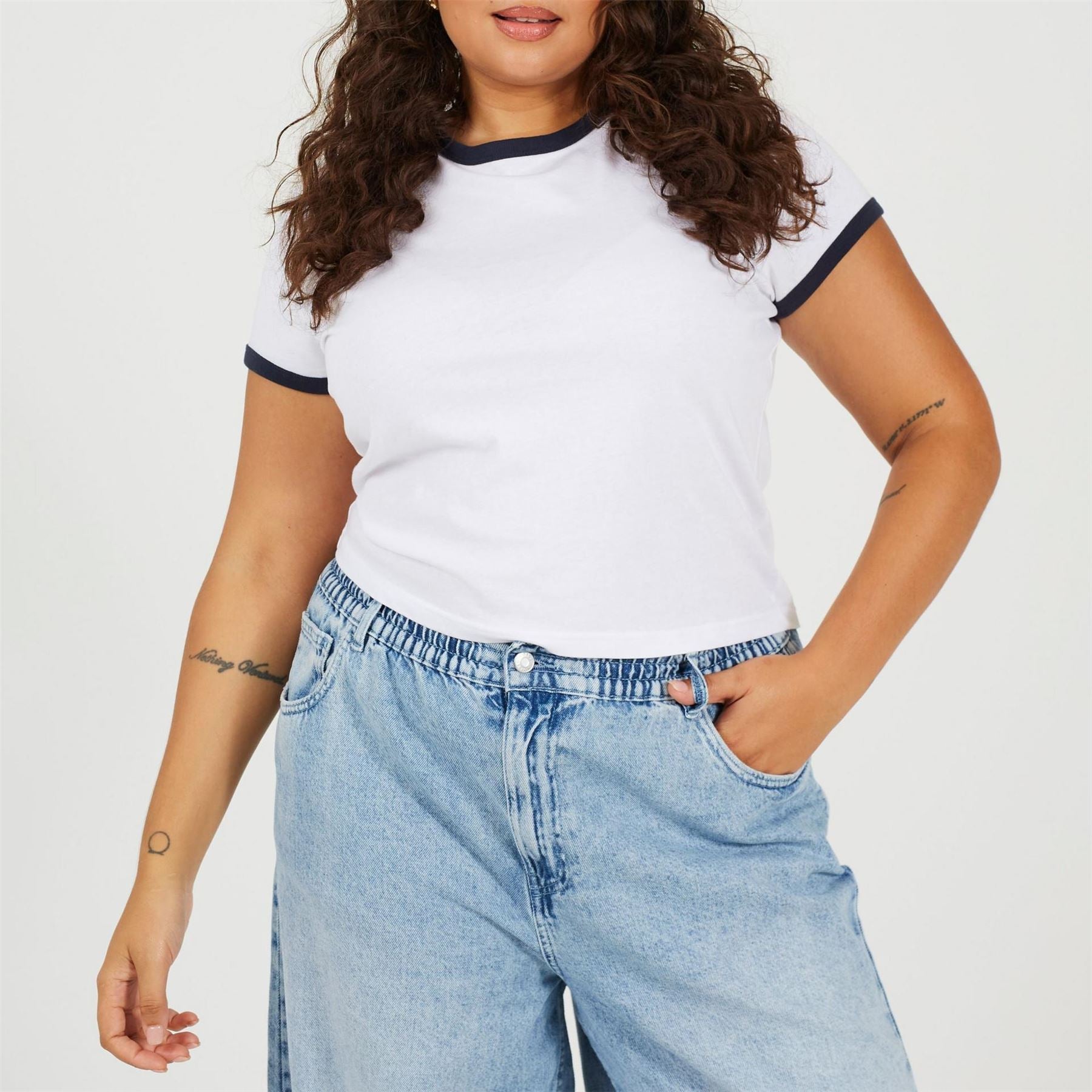 Brave Soul Plus Size Short Sleeve T Shit With Contrast Neck And Sleeve Rib