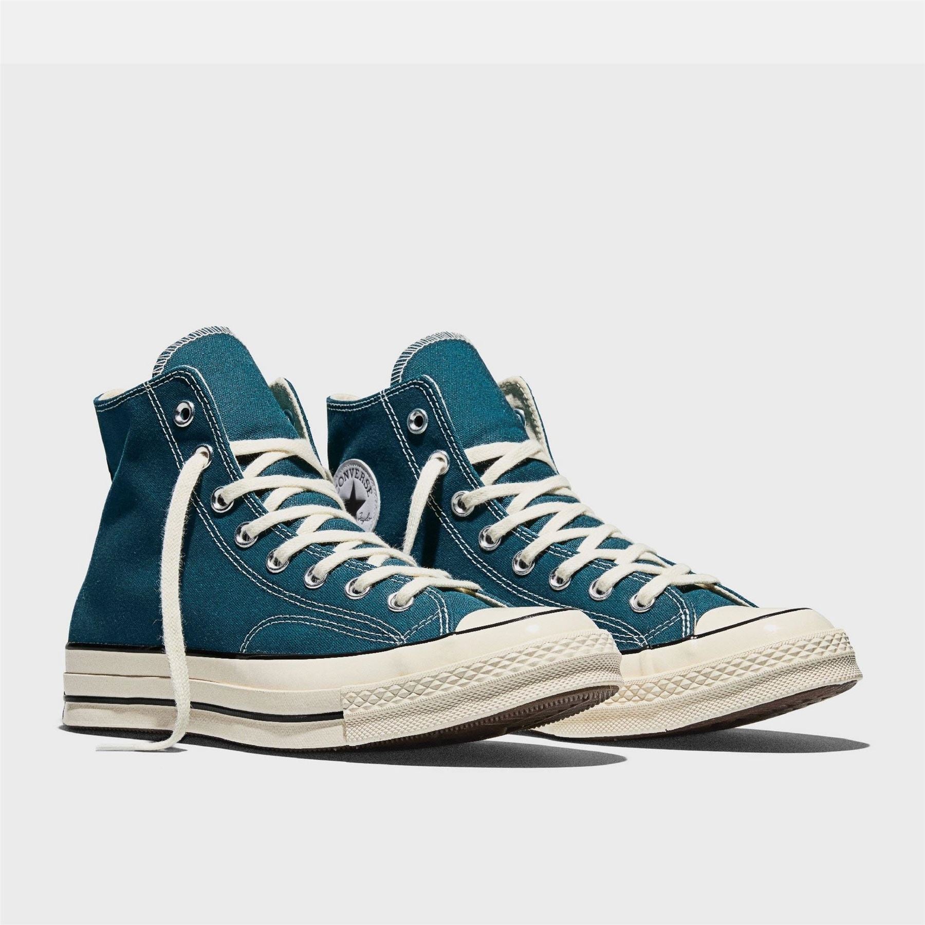 Converse Adults Chuck 70 Canvasas High Top Trainers