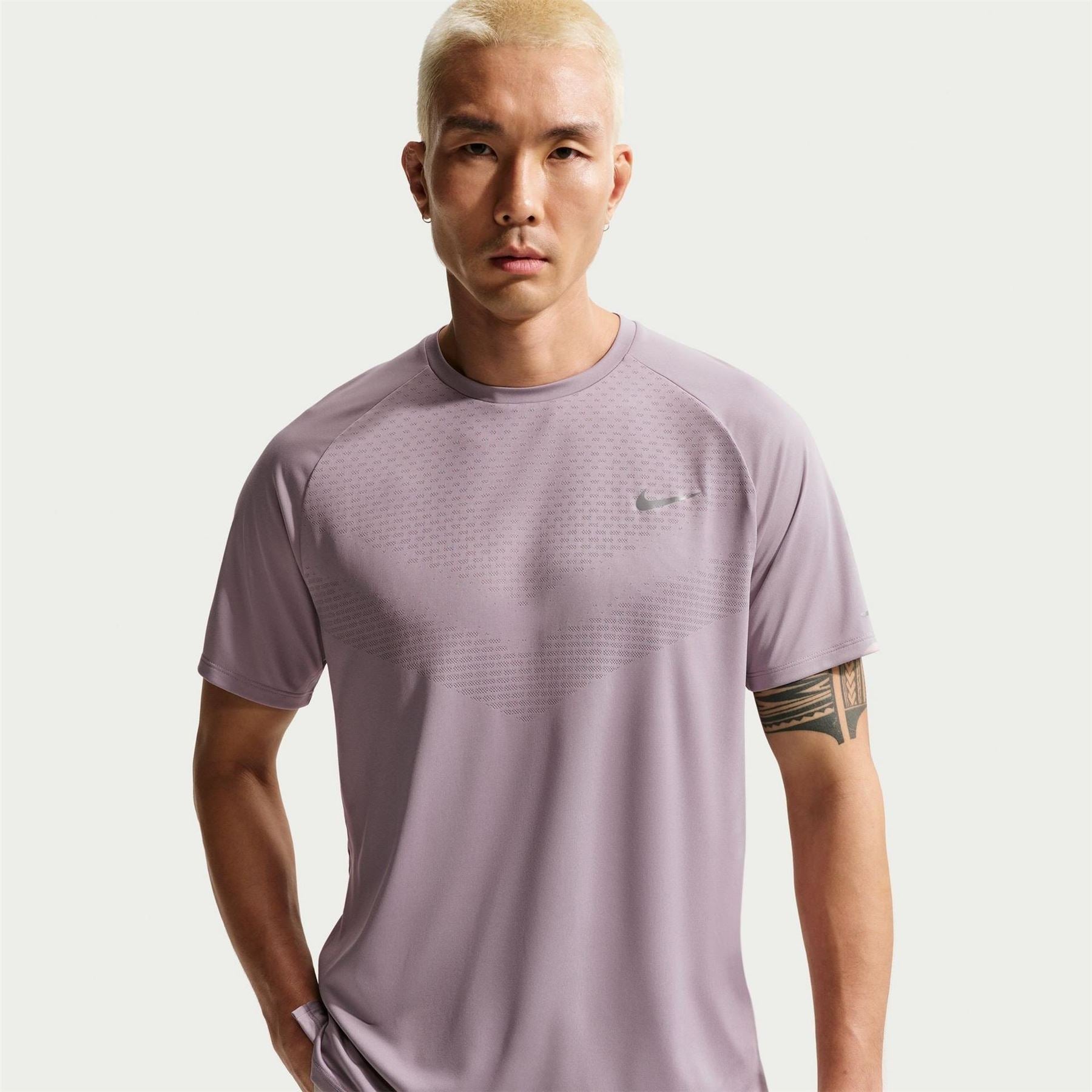 Nike Stride Raglan Short Sleeve Competition T-Shirt