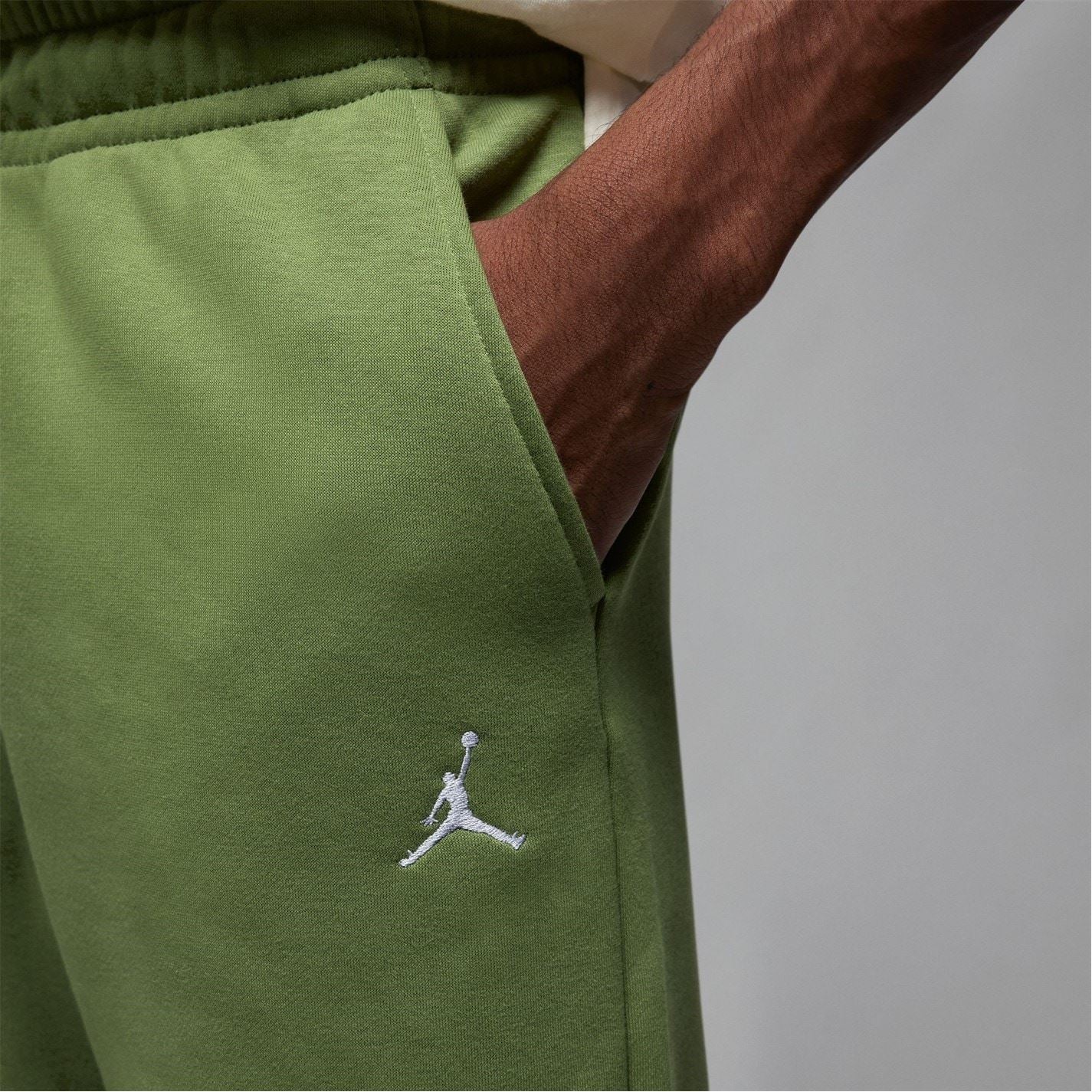Air Jordan Mens Essential Fleece Pants