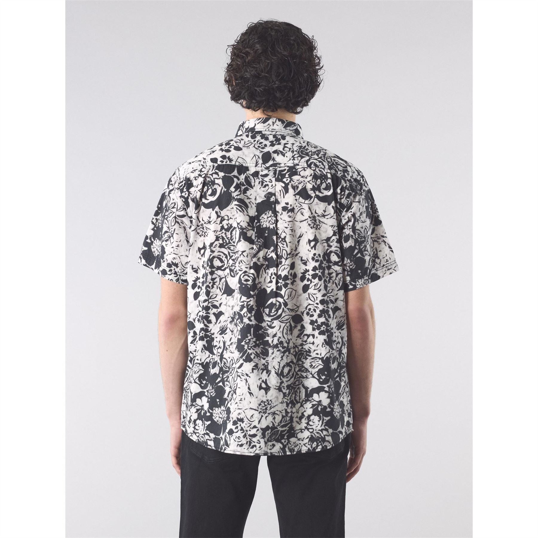 Pretty Green Molineux Regular Fit Short Sleeve Shirt