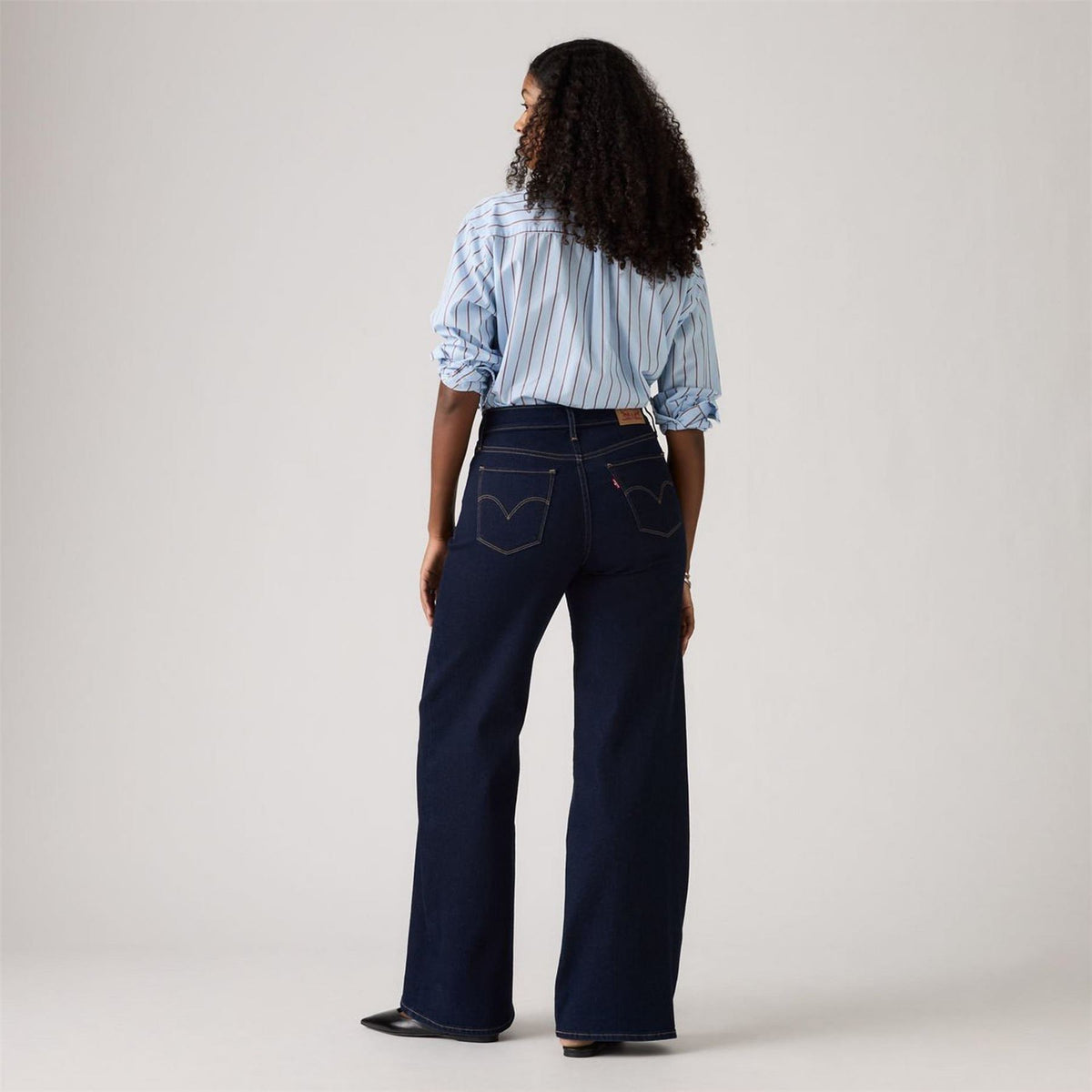 Levis High Rise Wide Leg Wide Fit Jeans