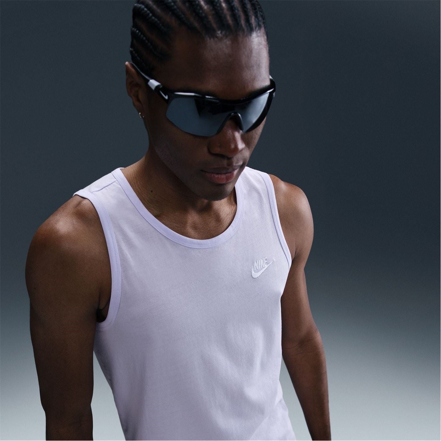 Nike Club Scoop Neck Regular Fit Tank