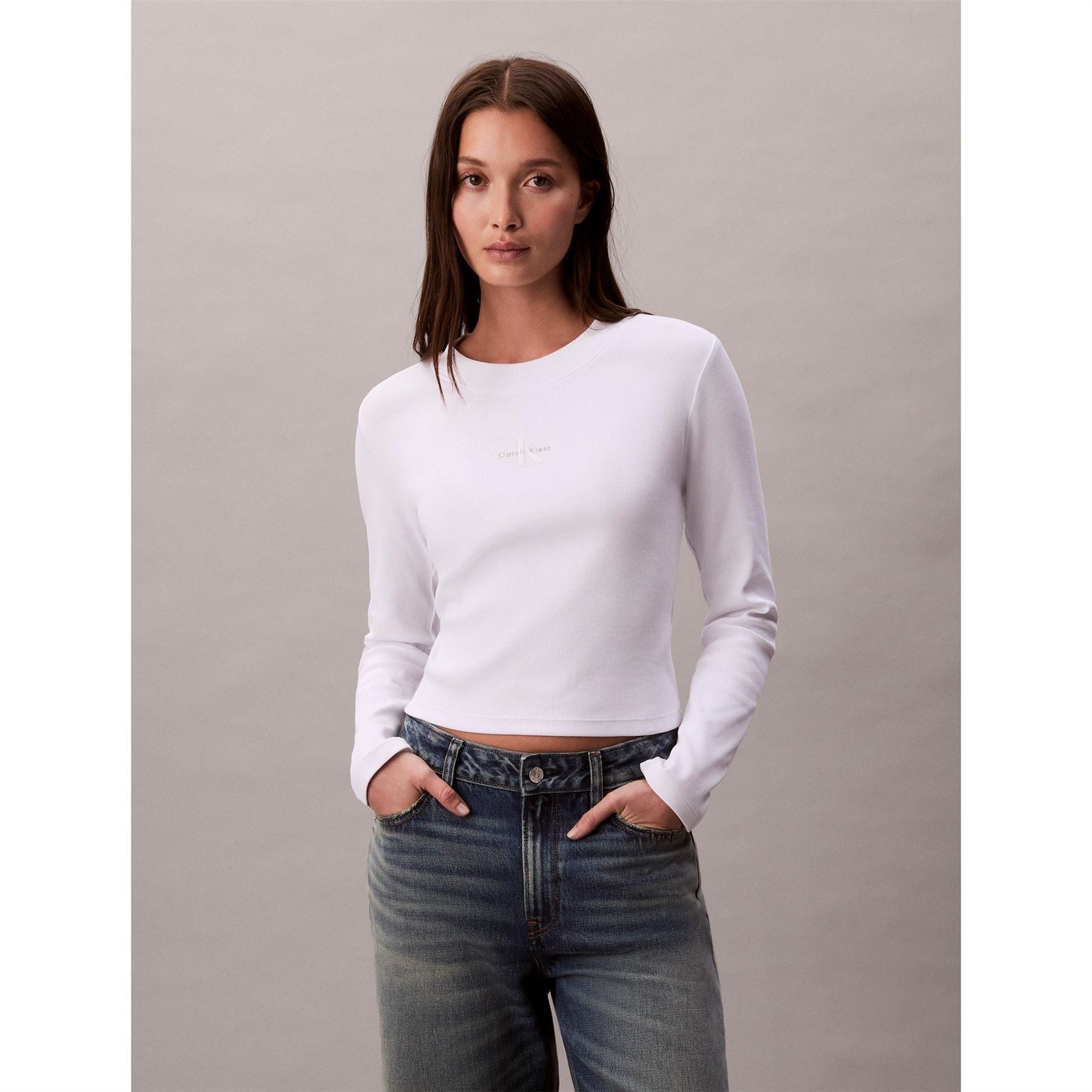 Calvin Klein Jeans Baby Cropped Slim Fit Long Sleeve Crew Neck T-Shirt