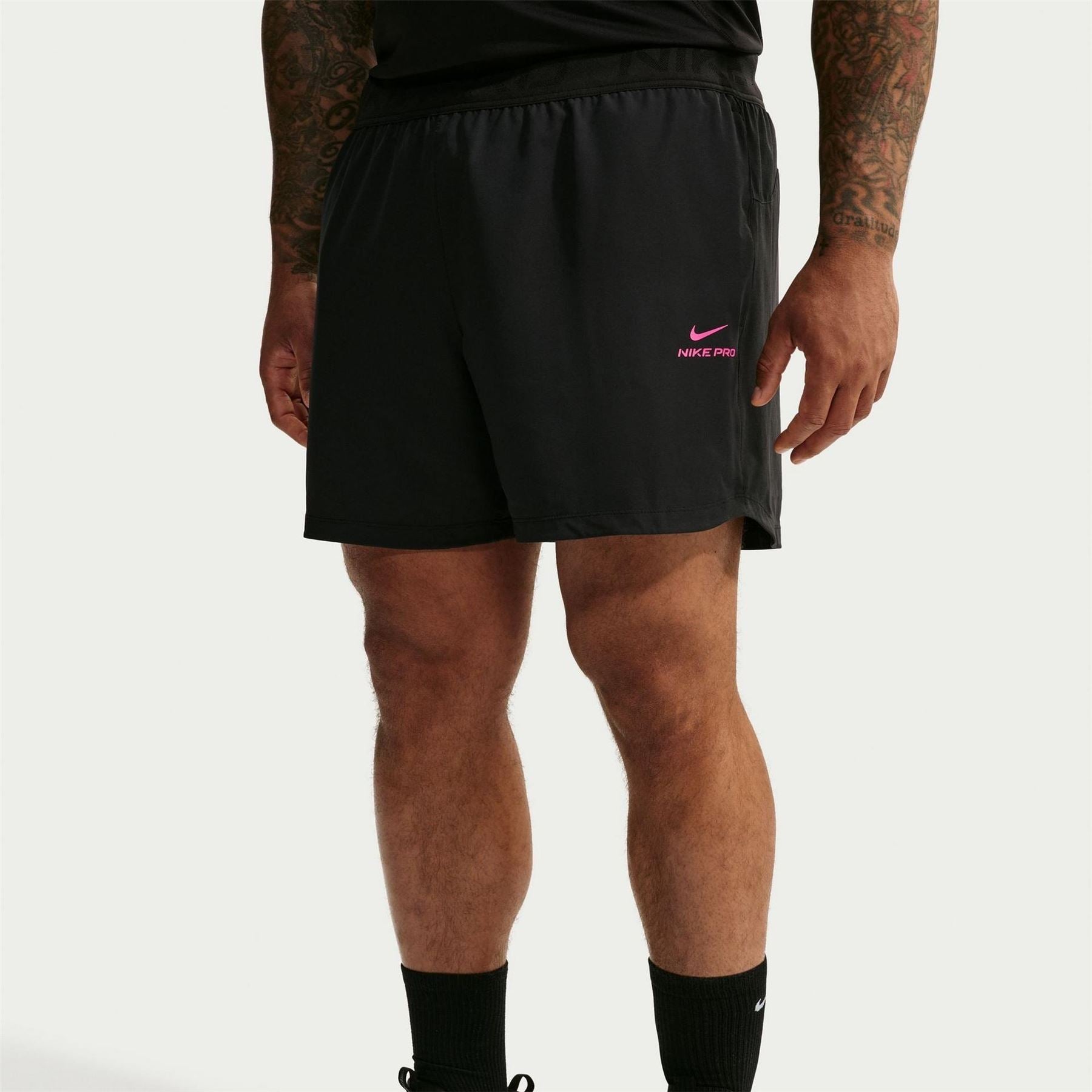 Nike Mens Dri Fit 6 Shorts