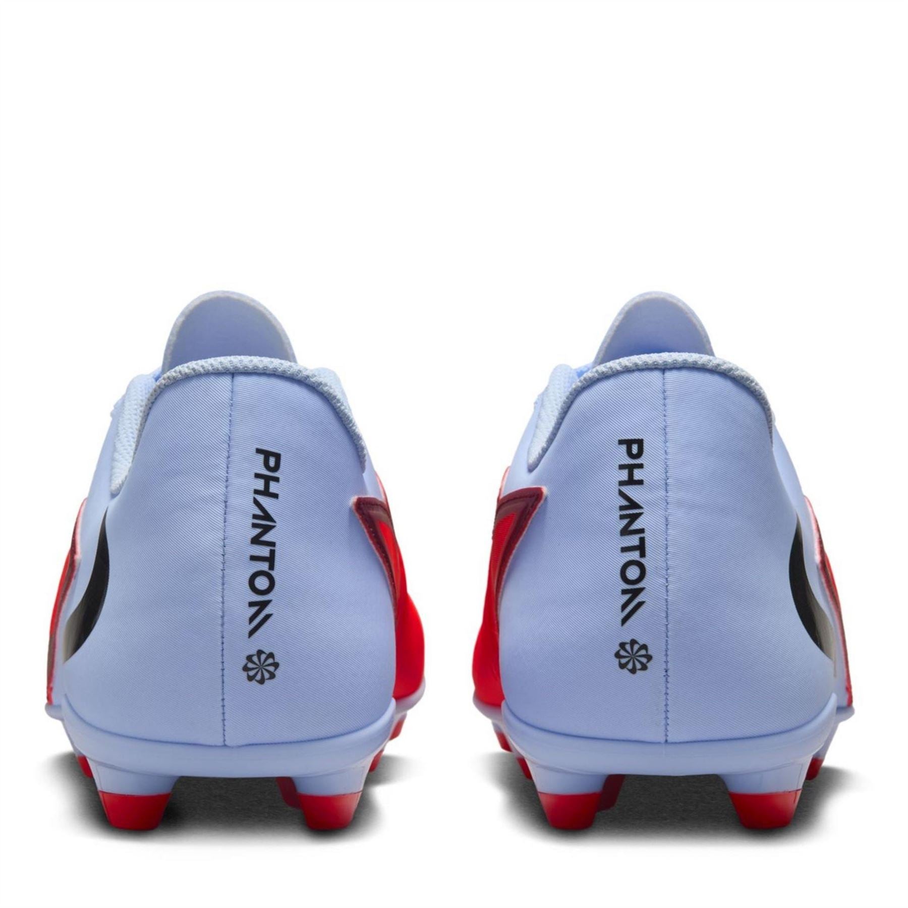 Nike Phantom 6 Low Club Adults Firm Ground Football Boots