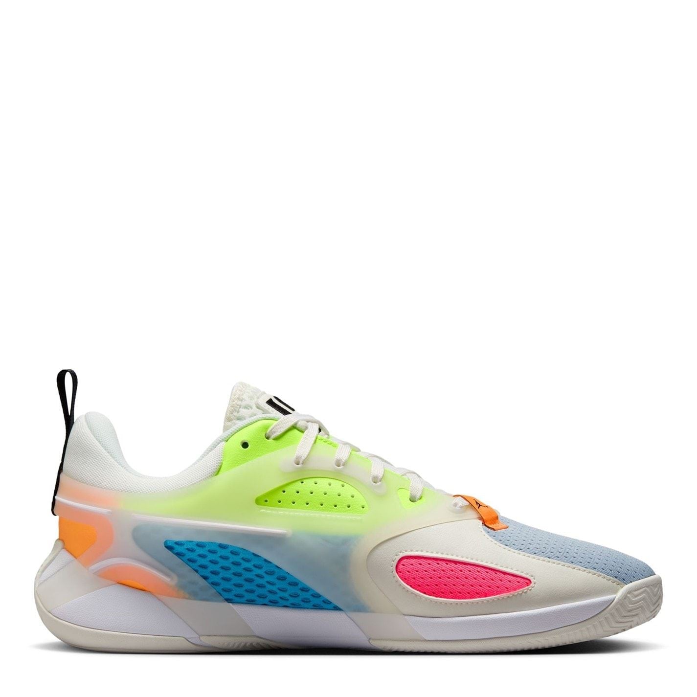 Nike Heir Basketball Round Toe Flat Heel Trainers
