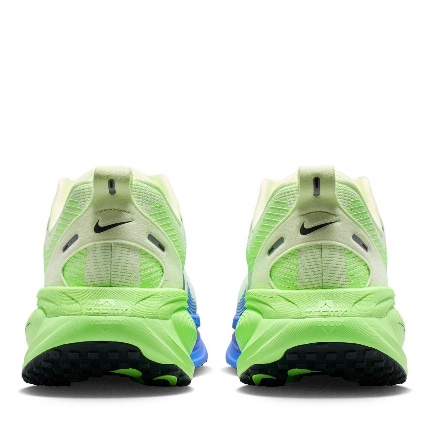 Nike Mens Vomero 18 Road Running Shoes