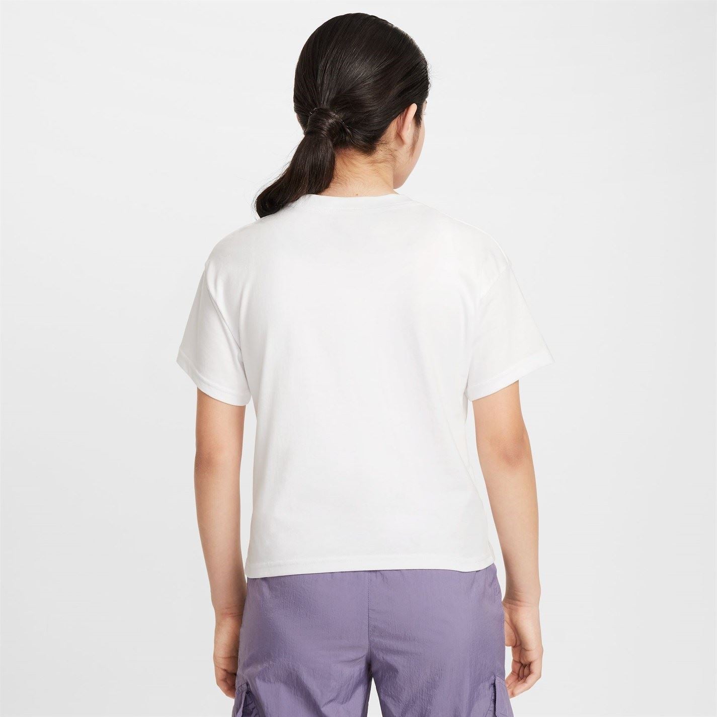 Nike Sportswear Big Kids (girls) T-Shirt
