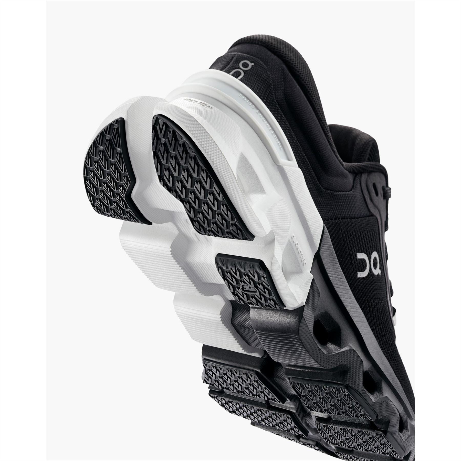 On Cloudflyer Everyday Stable Road Running Shoes
