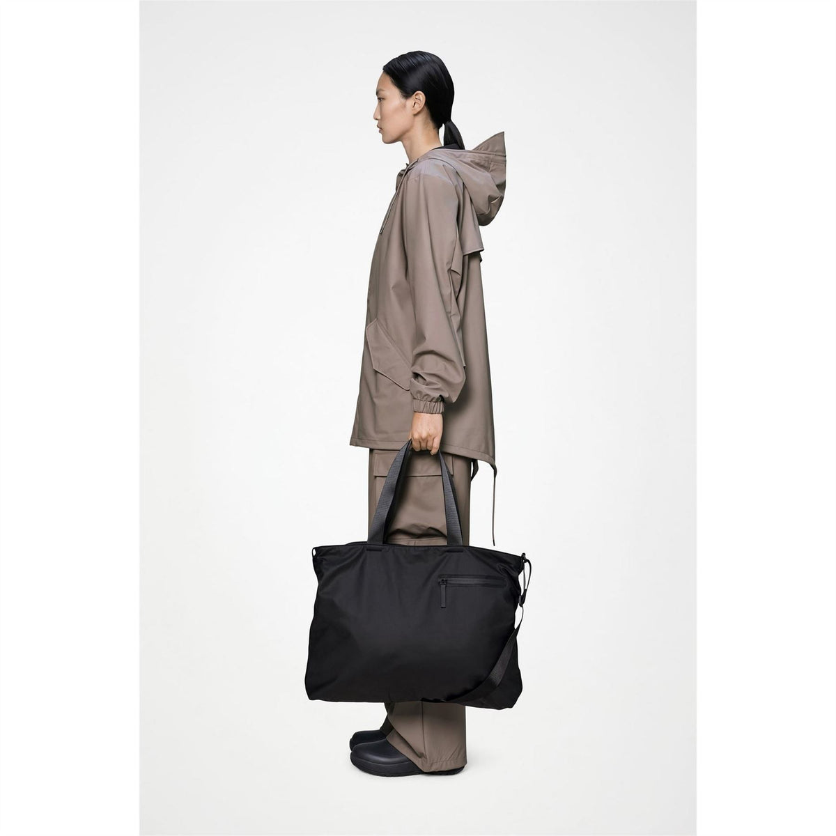 Rains Messenger Tote Bag 25 L