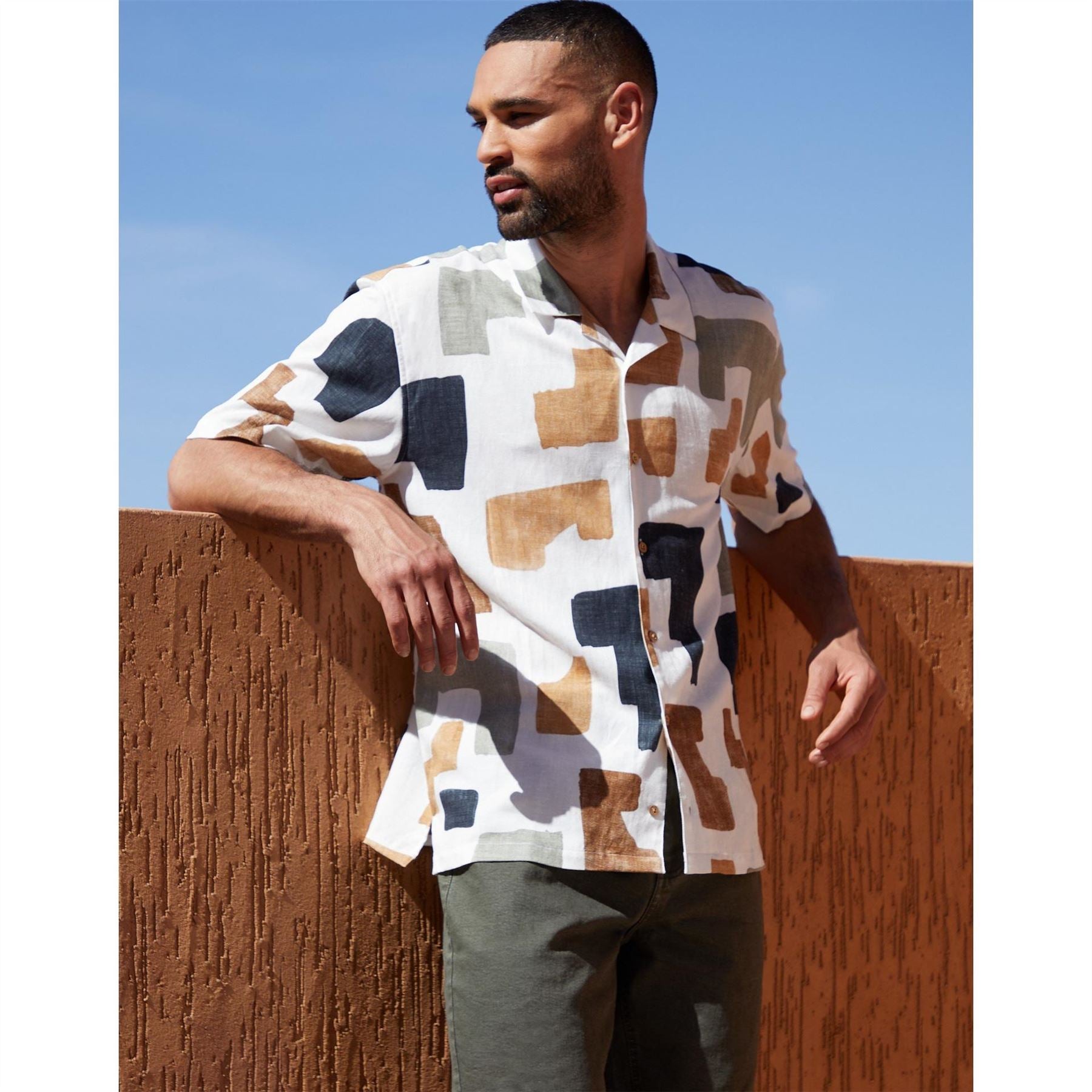 Threadbare Relaxed Fit Short Sleeve Shirt