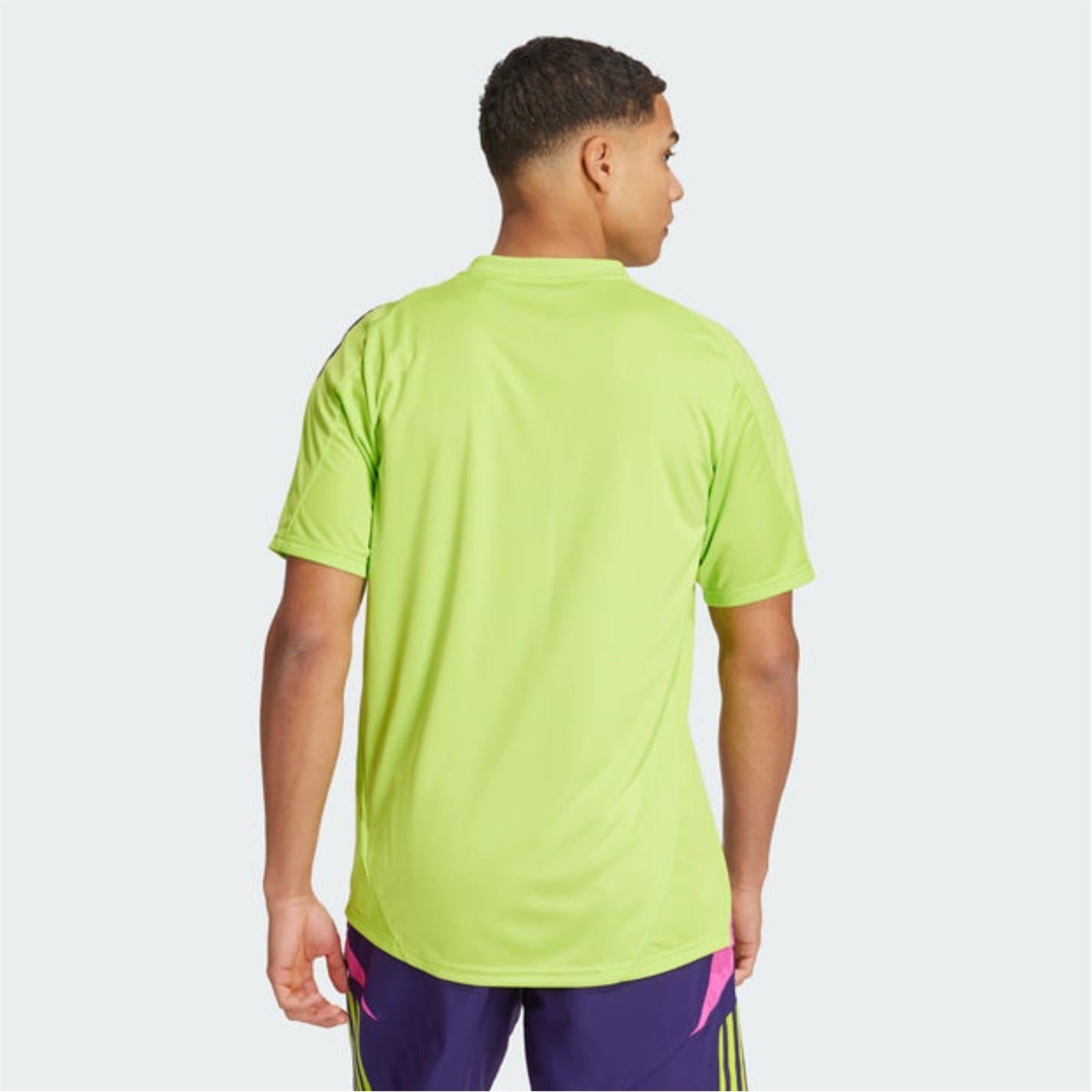 adidas Regular Fit Crew Neck T-Shirt