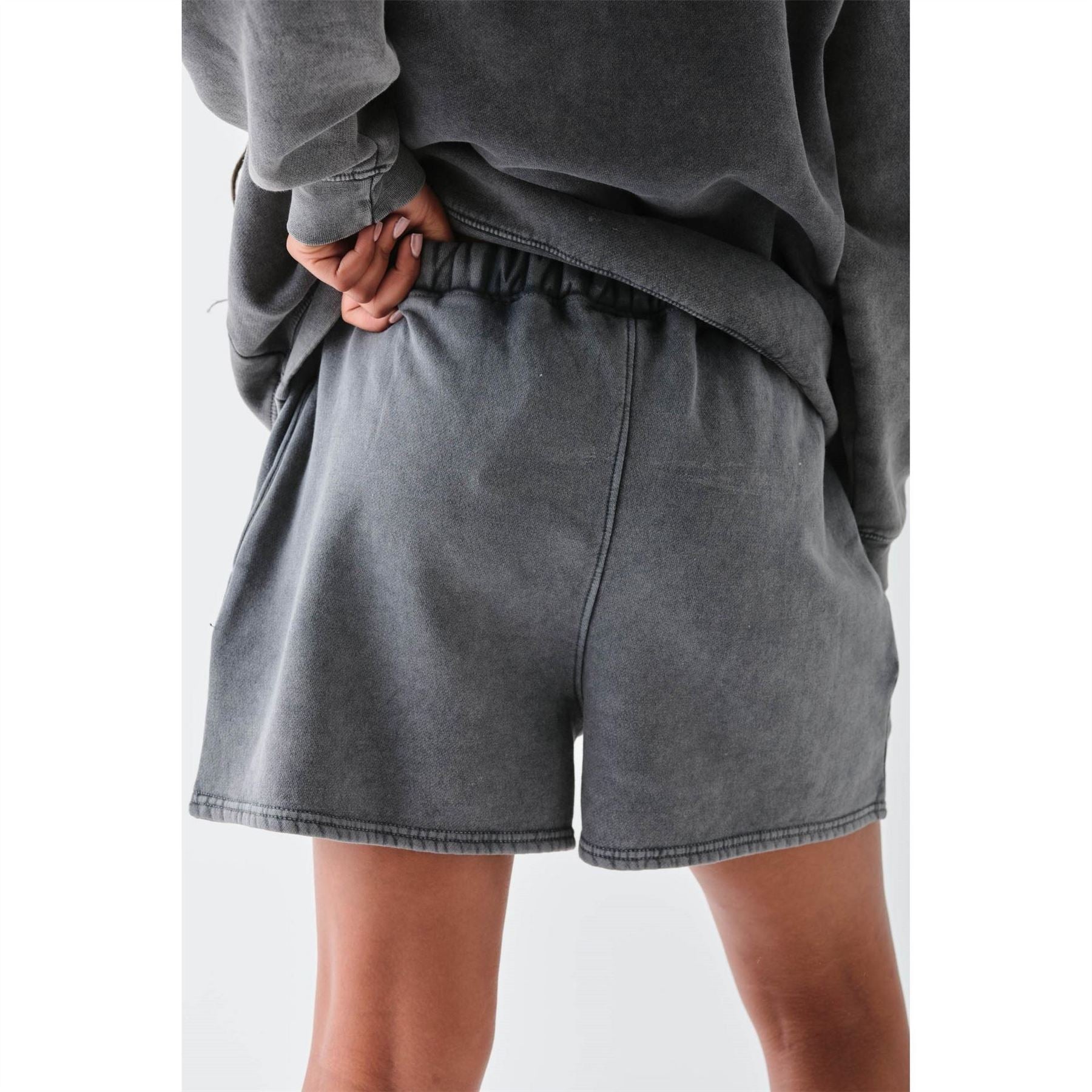 Daisy Street Puff Print Fleece Jogger Shorts