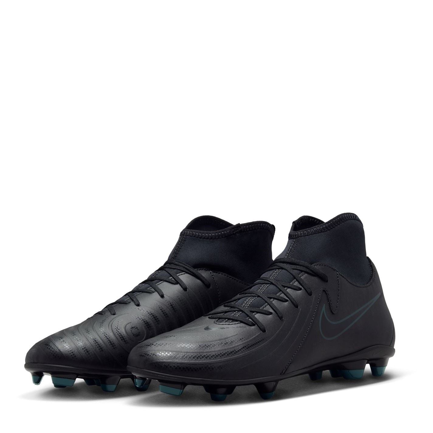 Nike Phantom Luna Ii Club Firm Ground Football Boots