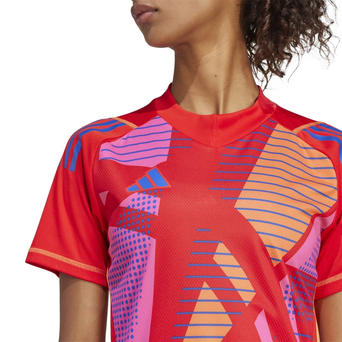 adidas T24 P Gk Regular Fit Raglan Sleeve V-Neck T-Shirt
