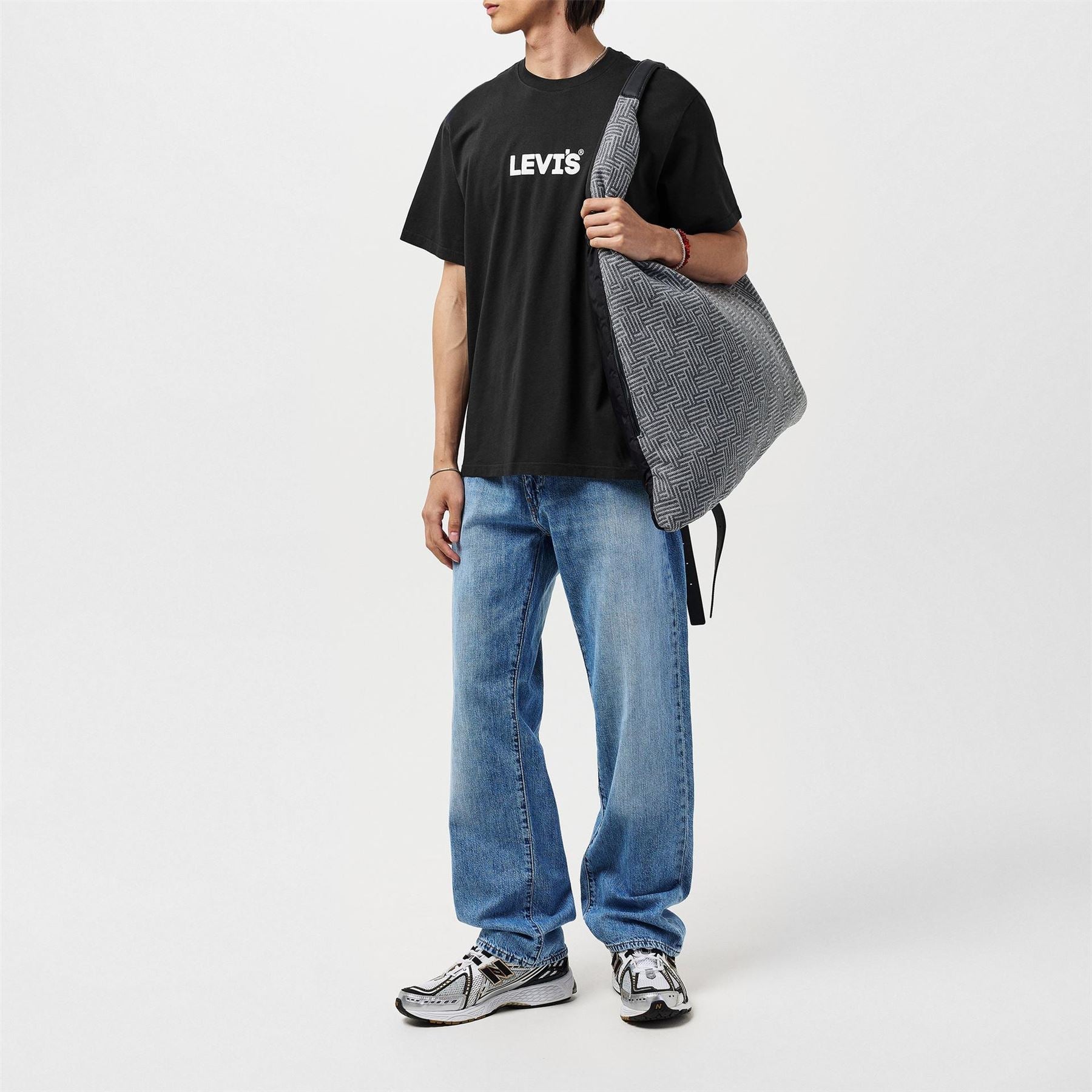 Levis Circle T-Shirt