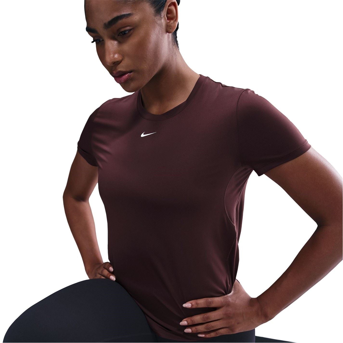 Nike Womens Dri Fit One Standard Fit Short Sleeve Top