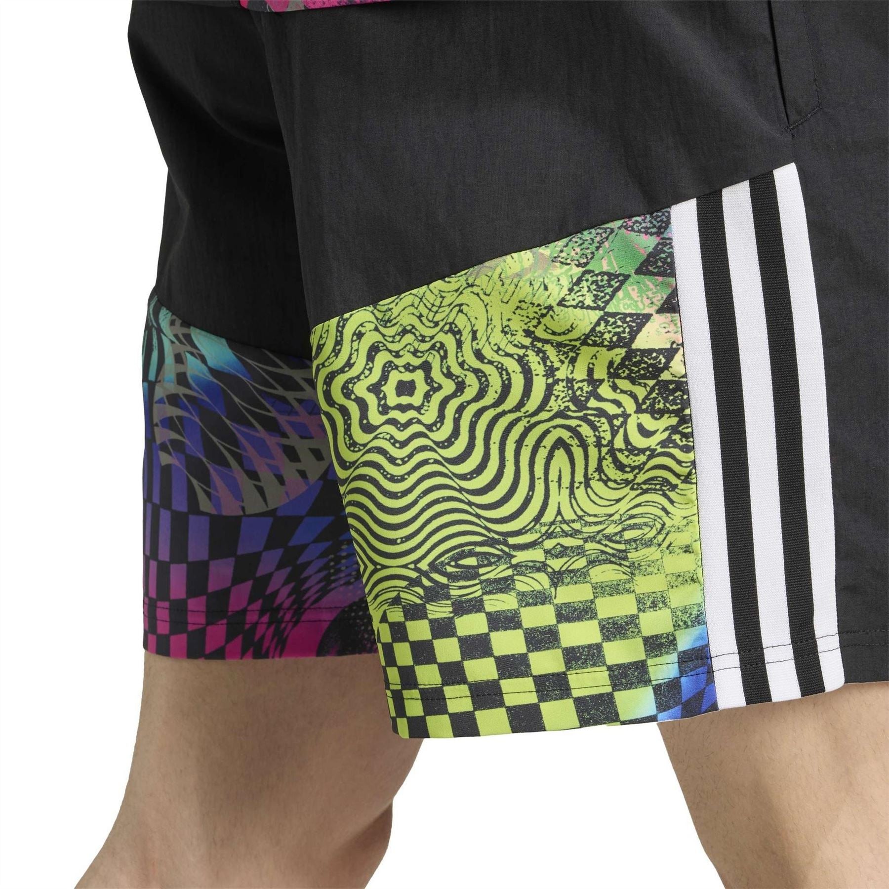adidas Pride Sho M