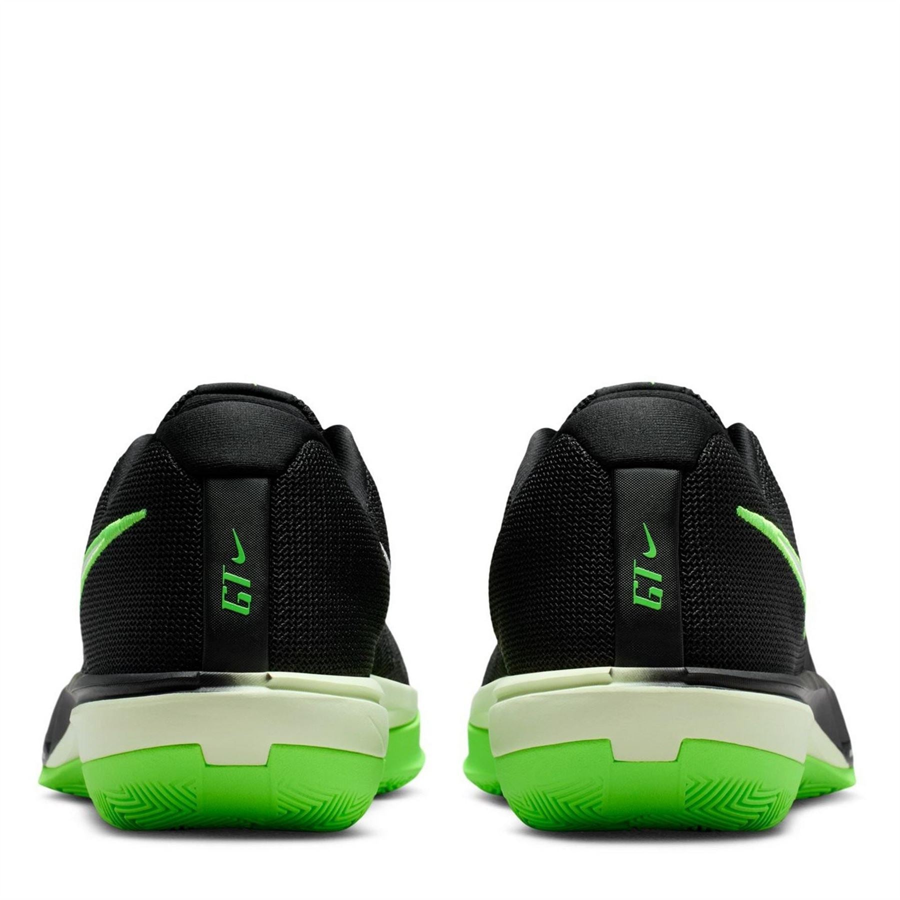 Nike Basketball Trainers