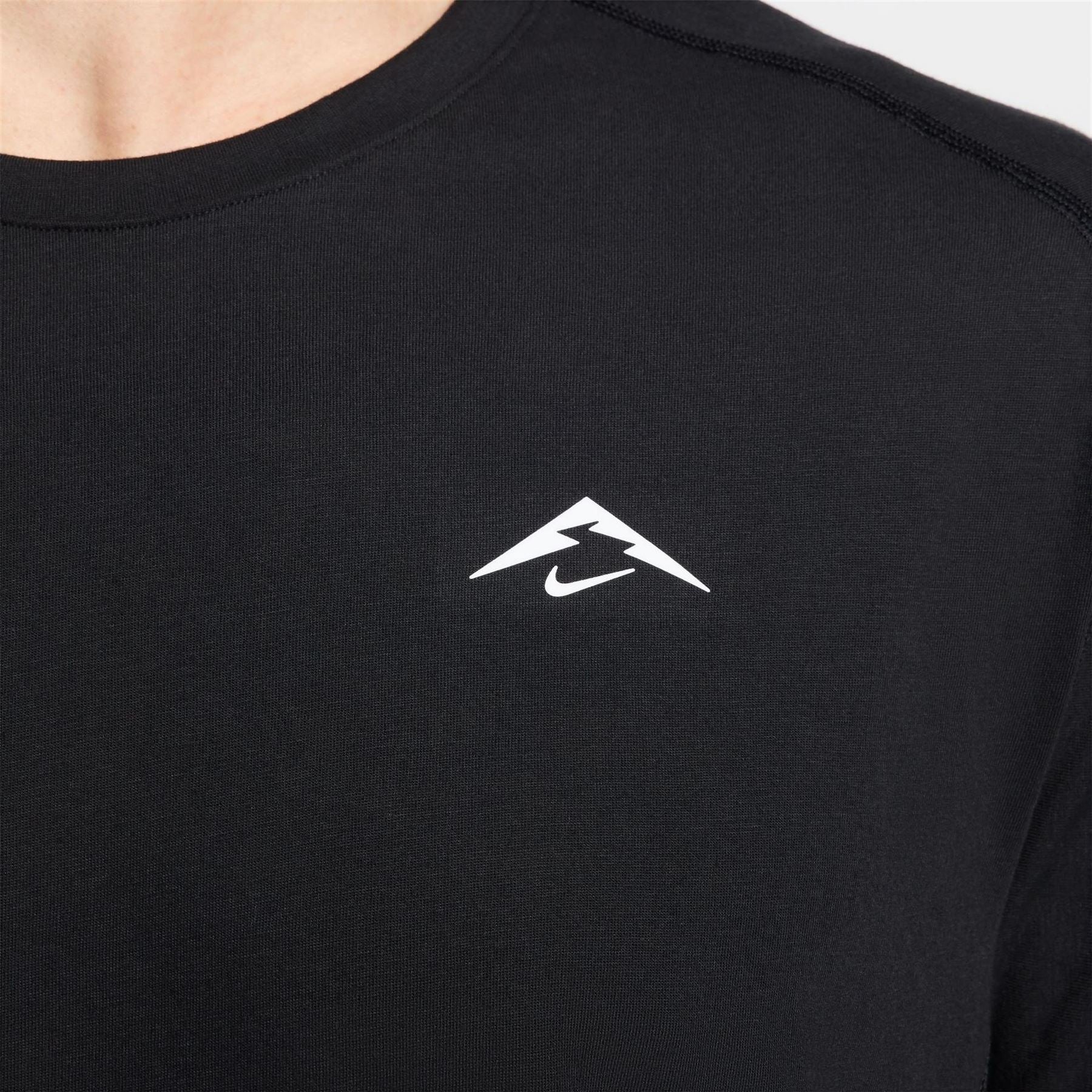 Nike Solar Stitched Detail Crew Neck Short Sleeve Jersey T-Shirt