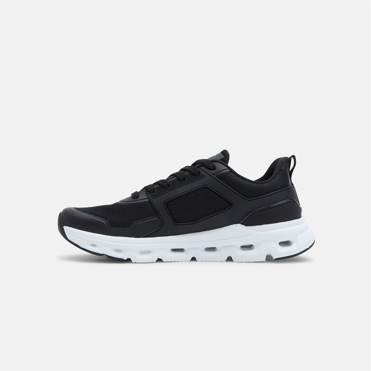 Certified CT 769 Lace-Up Low Top Sneakers