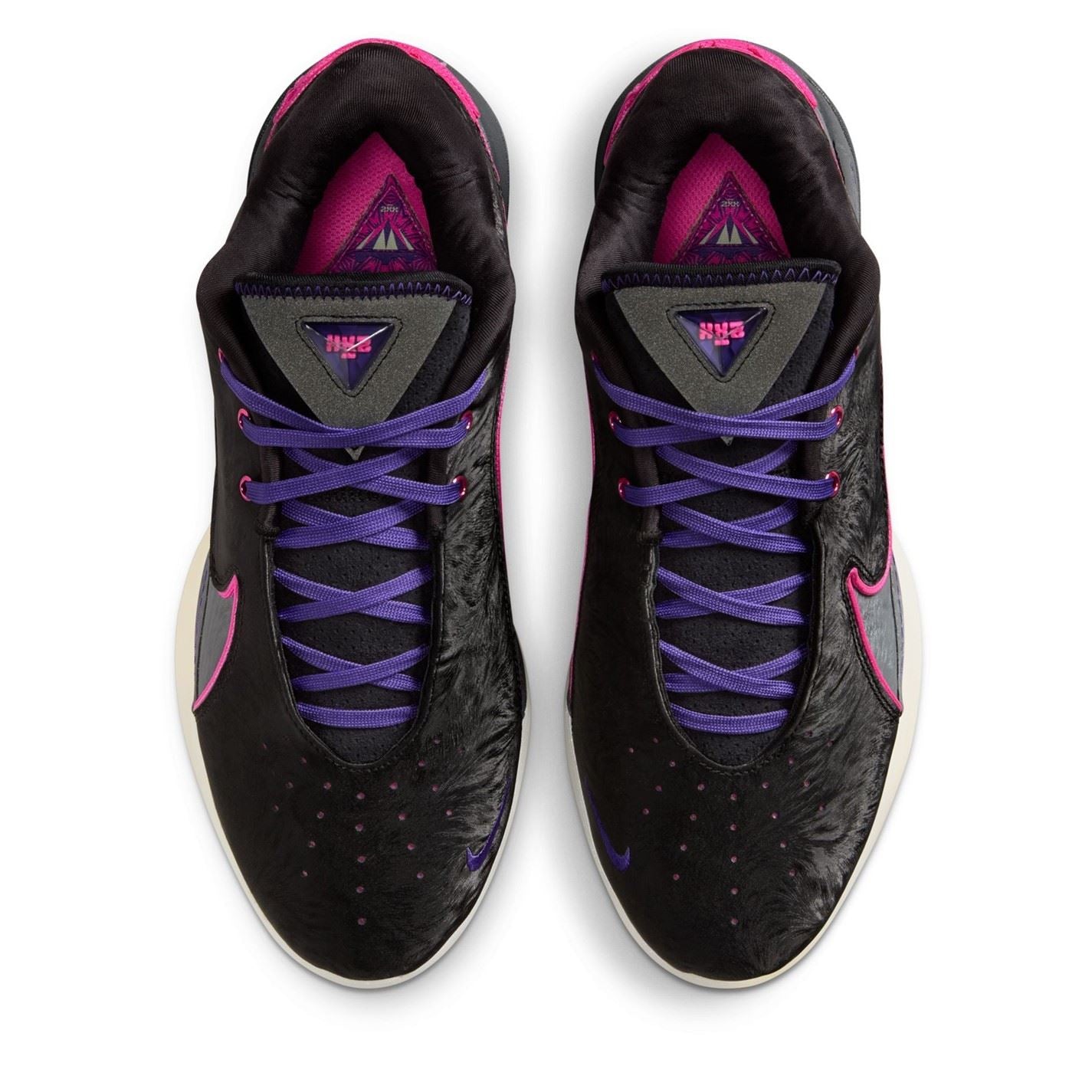 Nike Lebron XXII SN52 Graphic Print Low Top Sneakers