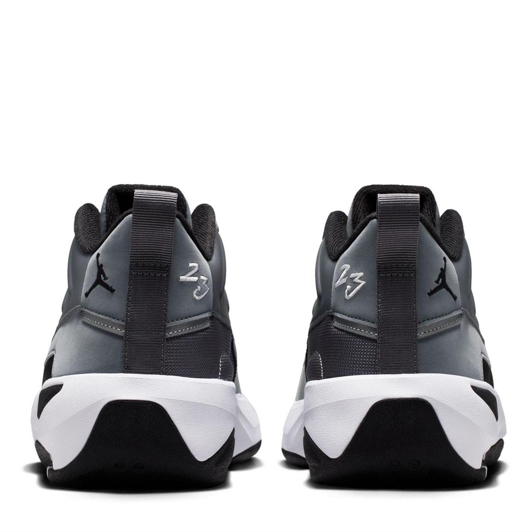 Air Jordan Mens Max Aura 7 Shoes