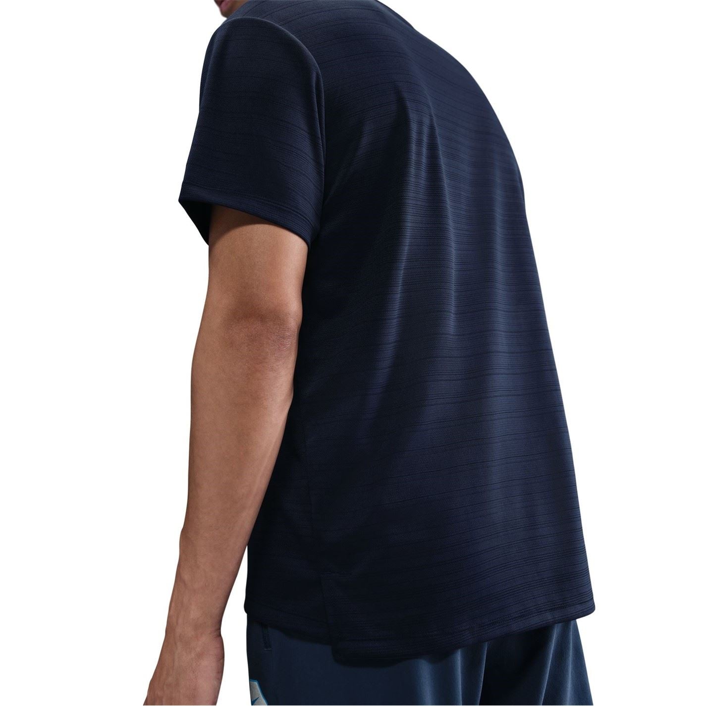 Nike Run Regular Fit Short Sleeve Crew Neck Athletic Top