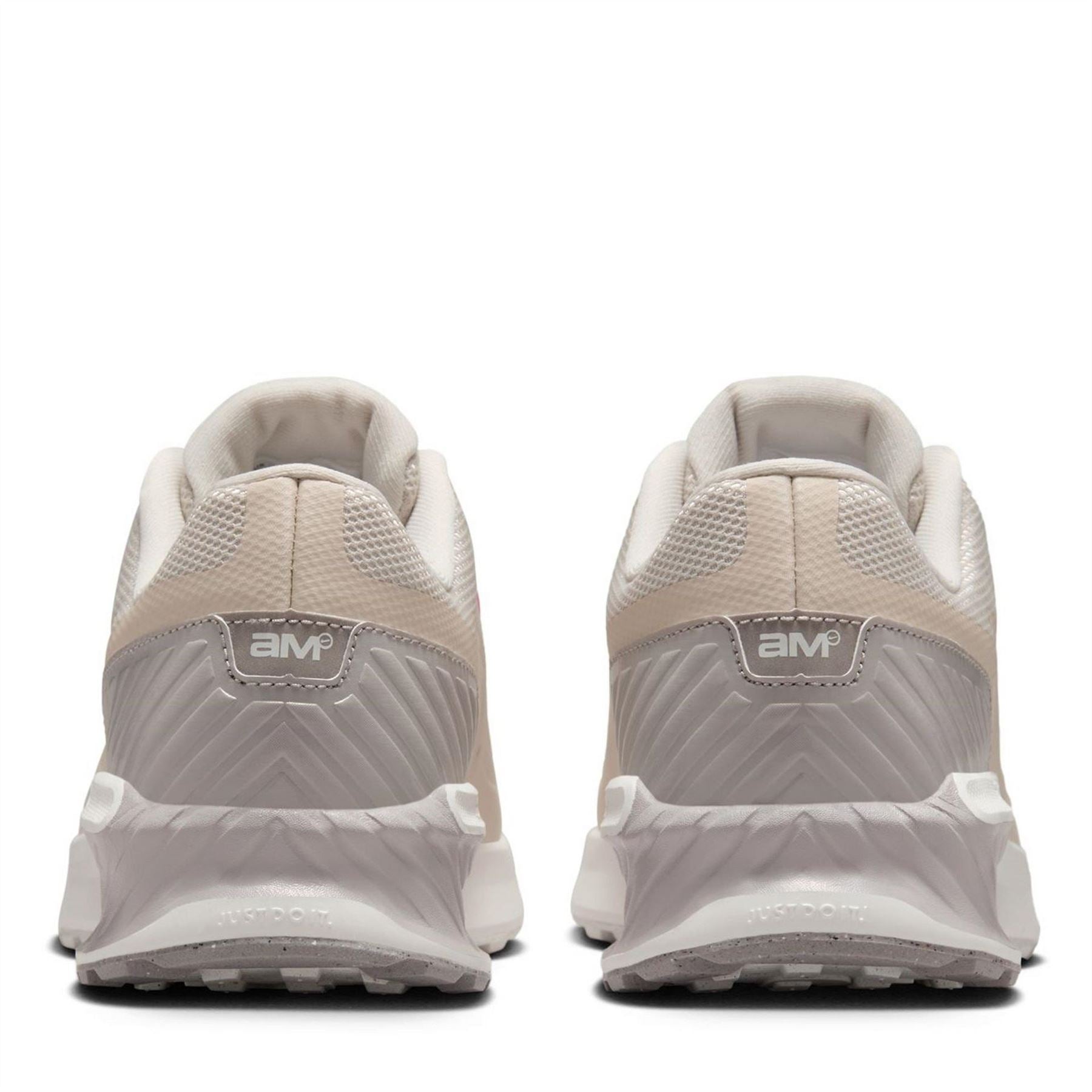 Nike Air Max Bia Low Top Sneakers