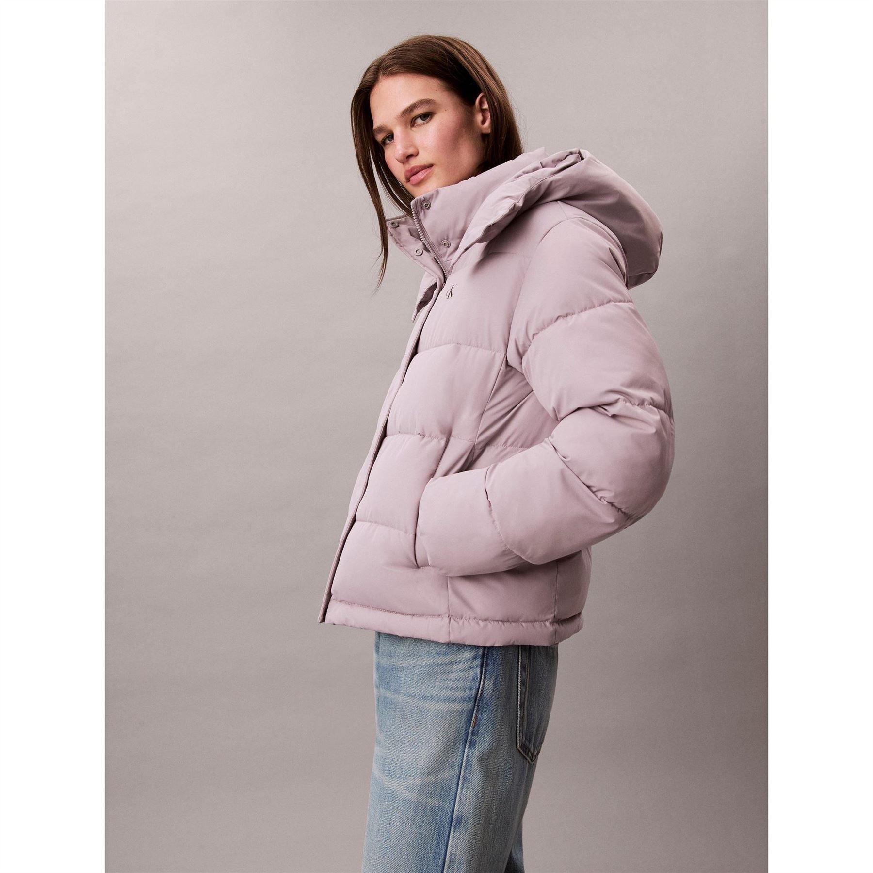 Calvin Klein Jeans  Essential Water Resistant Rds Certified Down Short Puffer Jacket