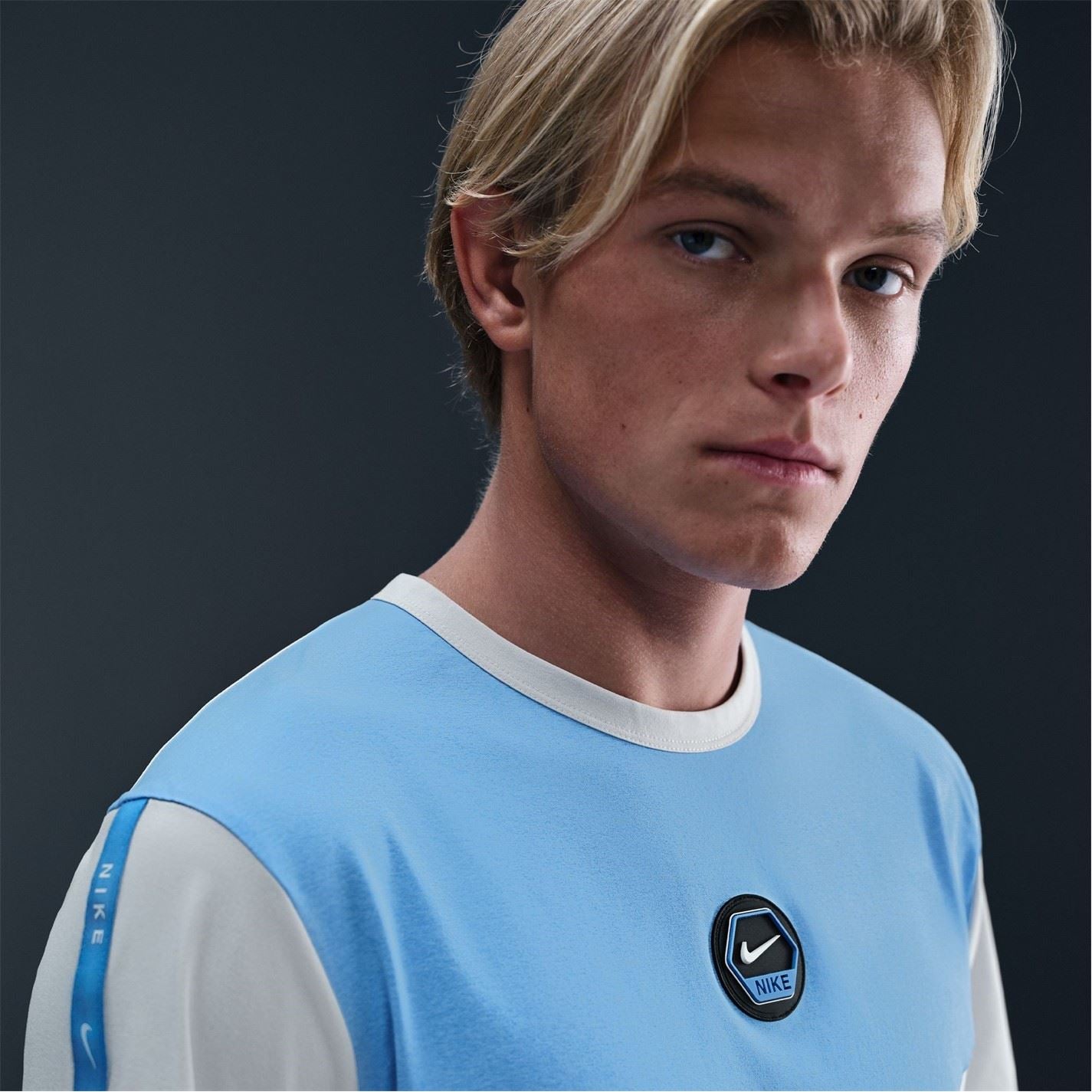 Nike Regular Fit Short Sleeve Crew Neck T-Shirt
