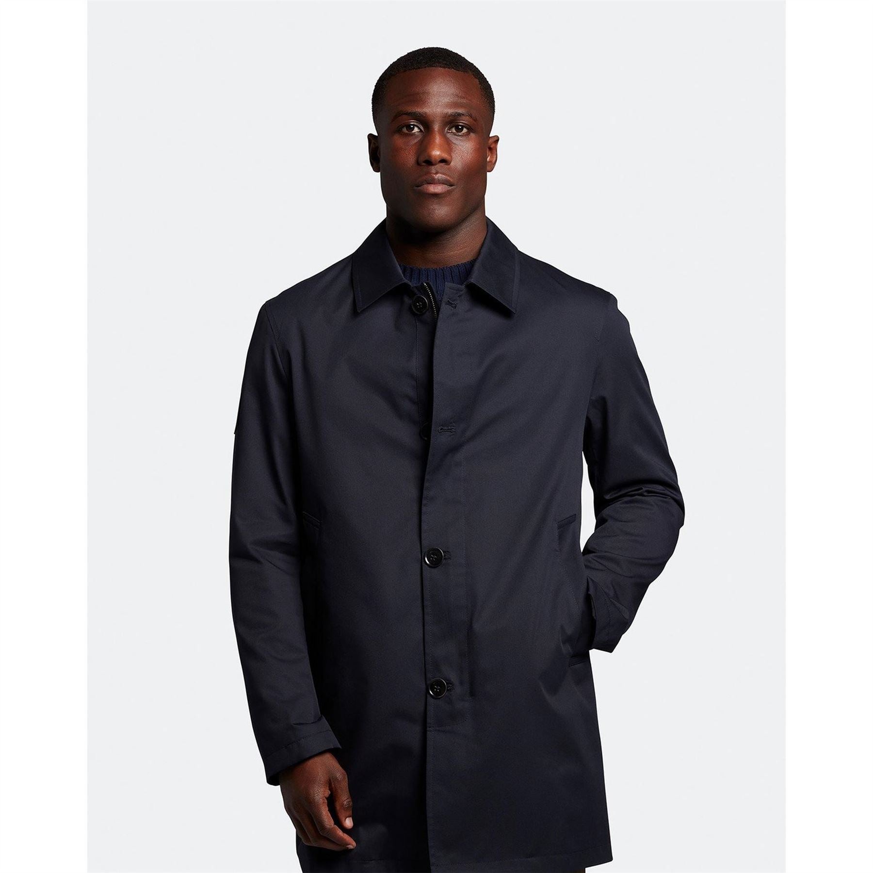 Lyle and Scott Collared Neck Zip Through Regular Fit Jacket