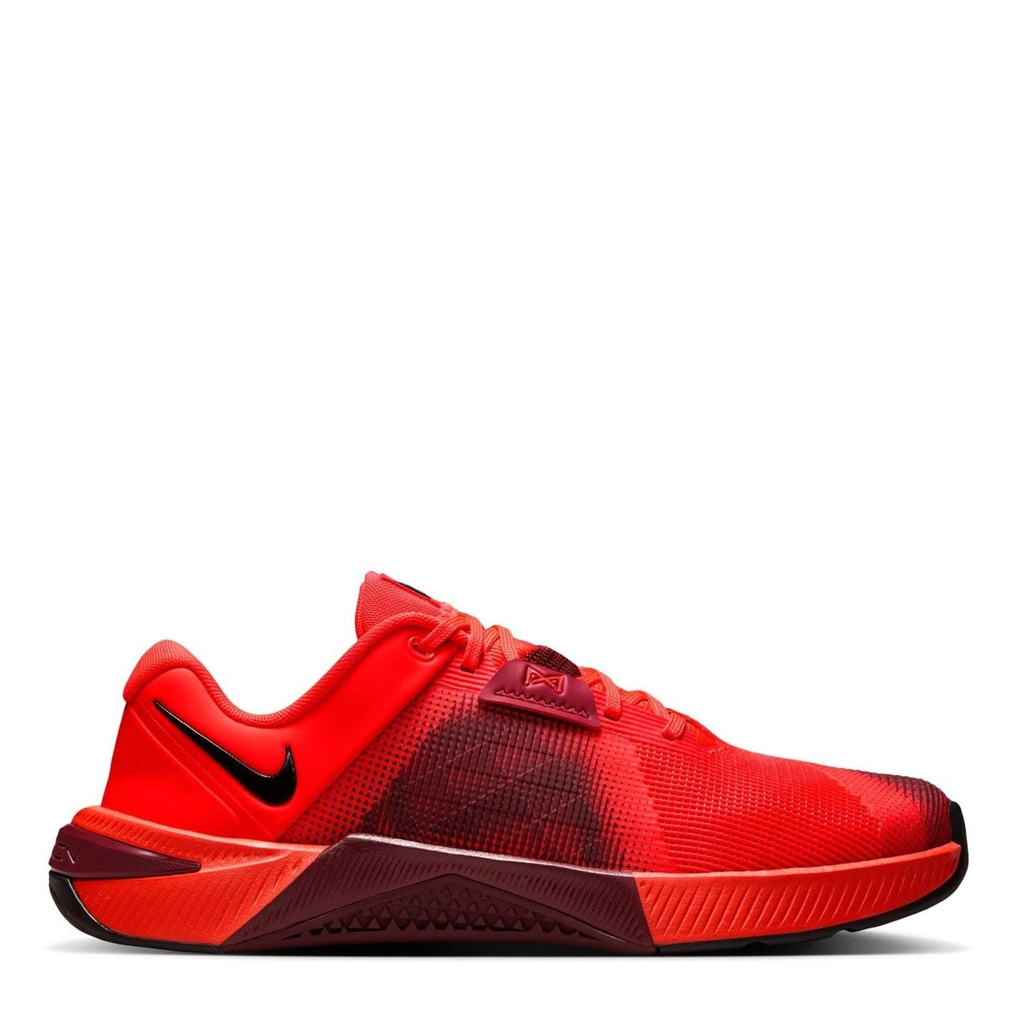 Nike Metcon 10 Gradient Print Low Top Sneakers