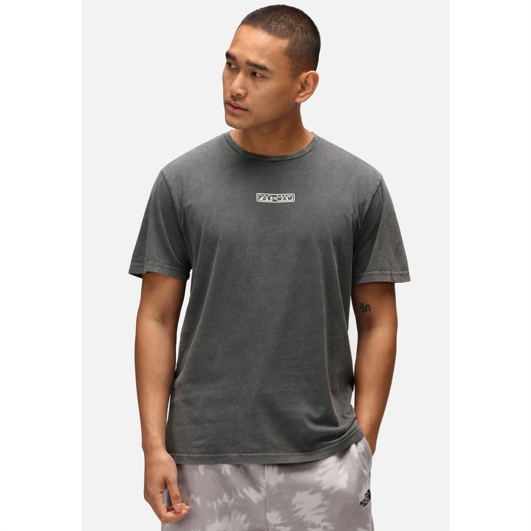 Pac-Man Regular Fit Crew Neck Score Board T-Shirt