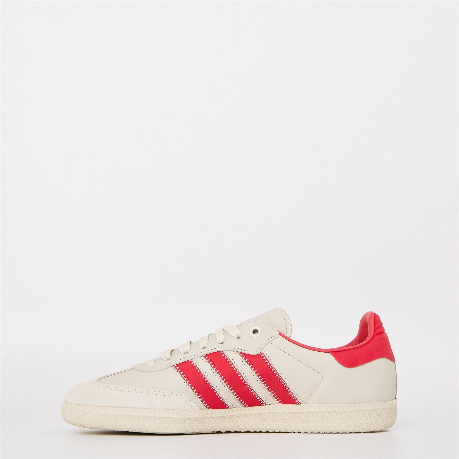 adidas Originals Samba Lace-Up Low Top Sneakers