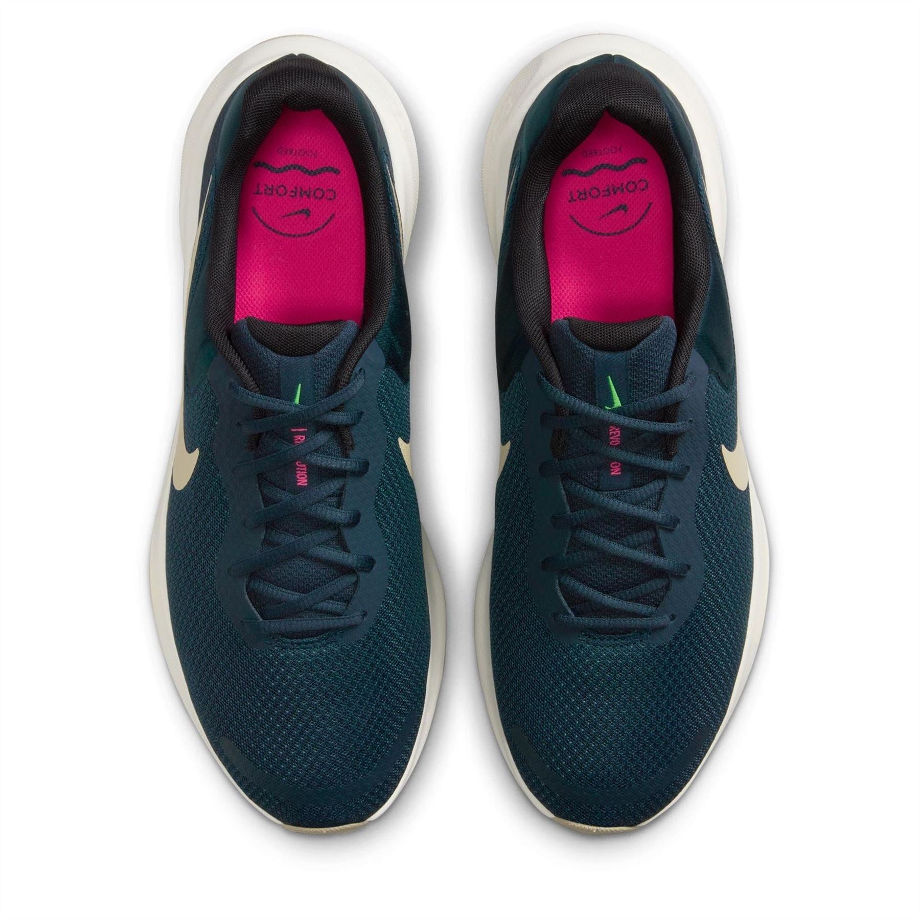Nike Mens Revolution 7 Road Running Shoes