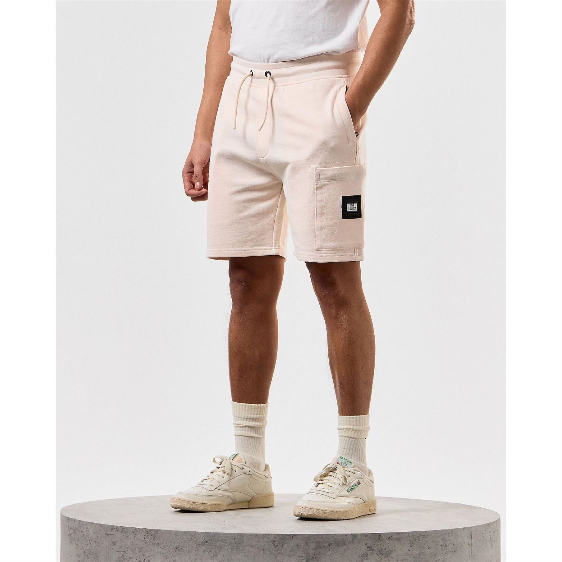 Weekend Offender Hawkins Clas
