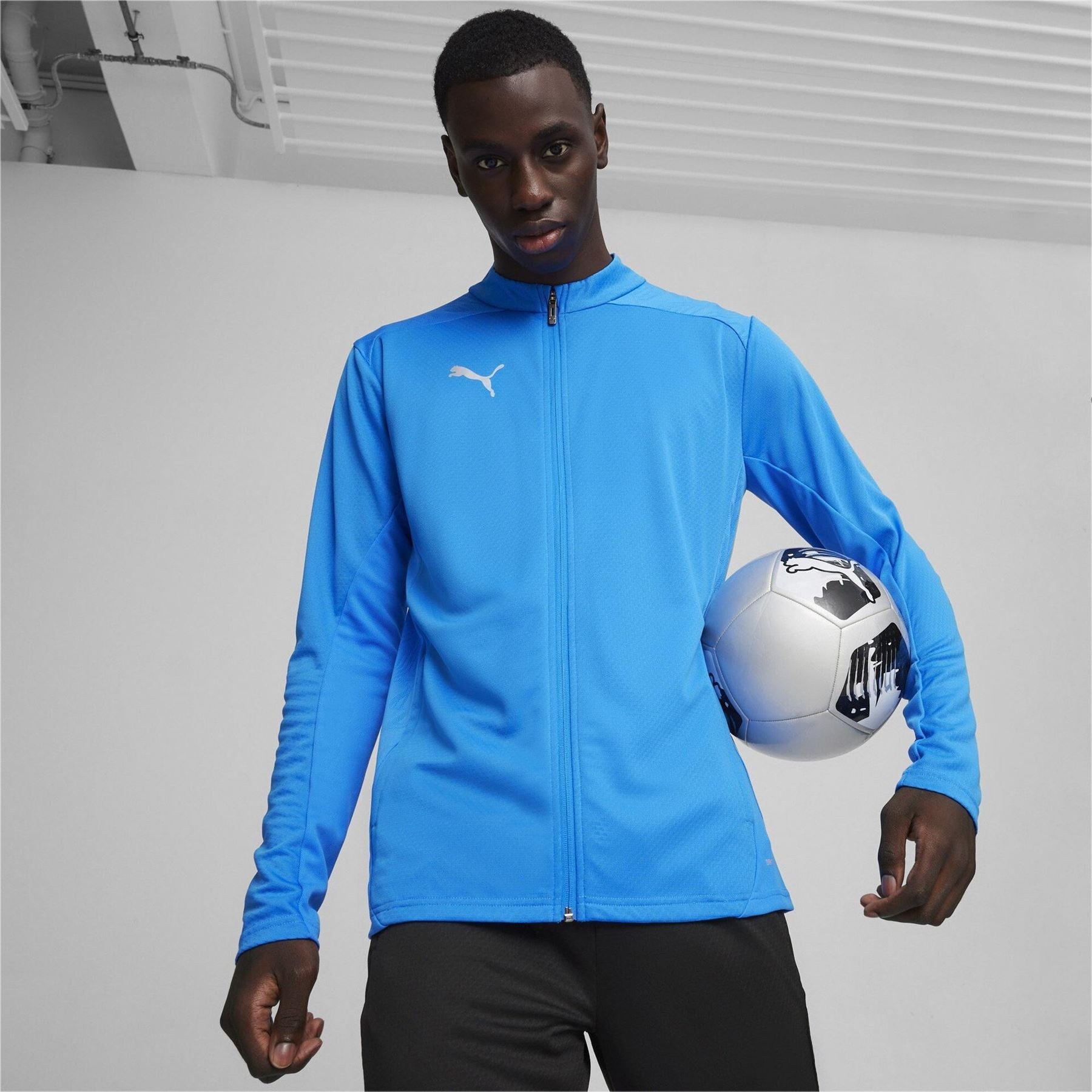 Puma  Performance Moisture Wicking Training Jacket
