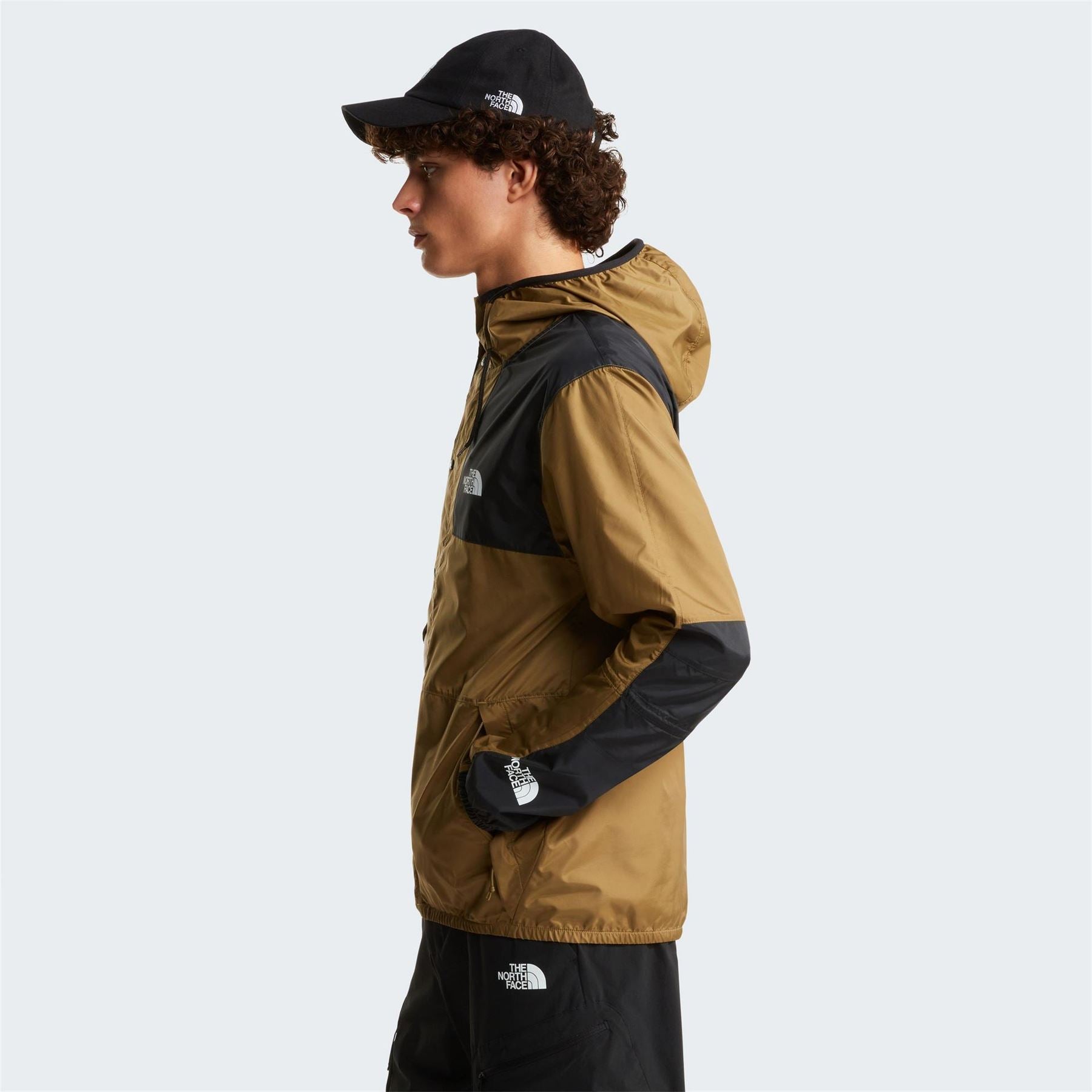 The North Face Mountain Water Resistant Long Sleeve Rain Anorak