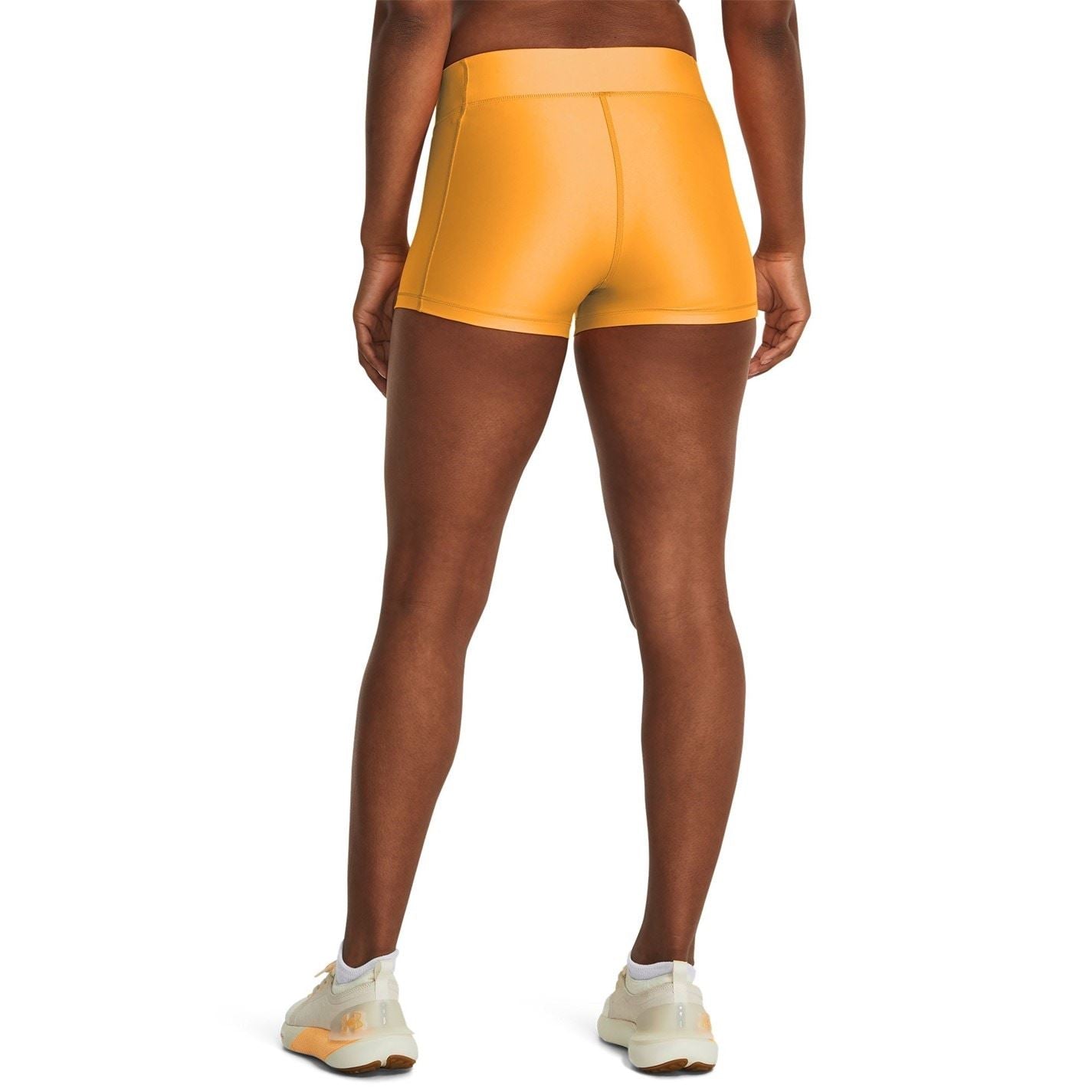 Under Armour Womens Heatgear Mid Shortsy Shorts