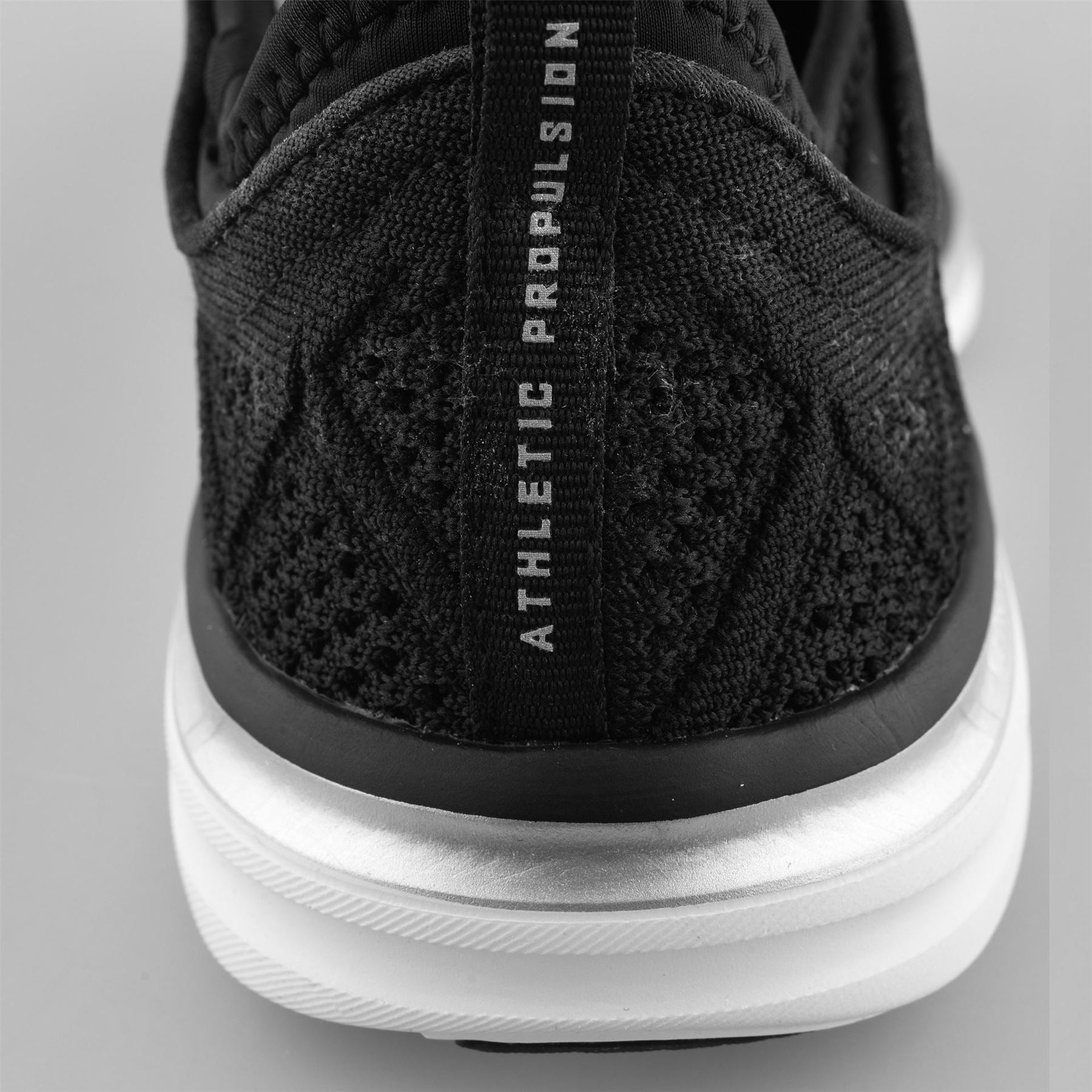 Athletic Propulsion Labs Tech Phantom Trainers