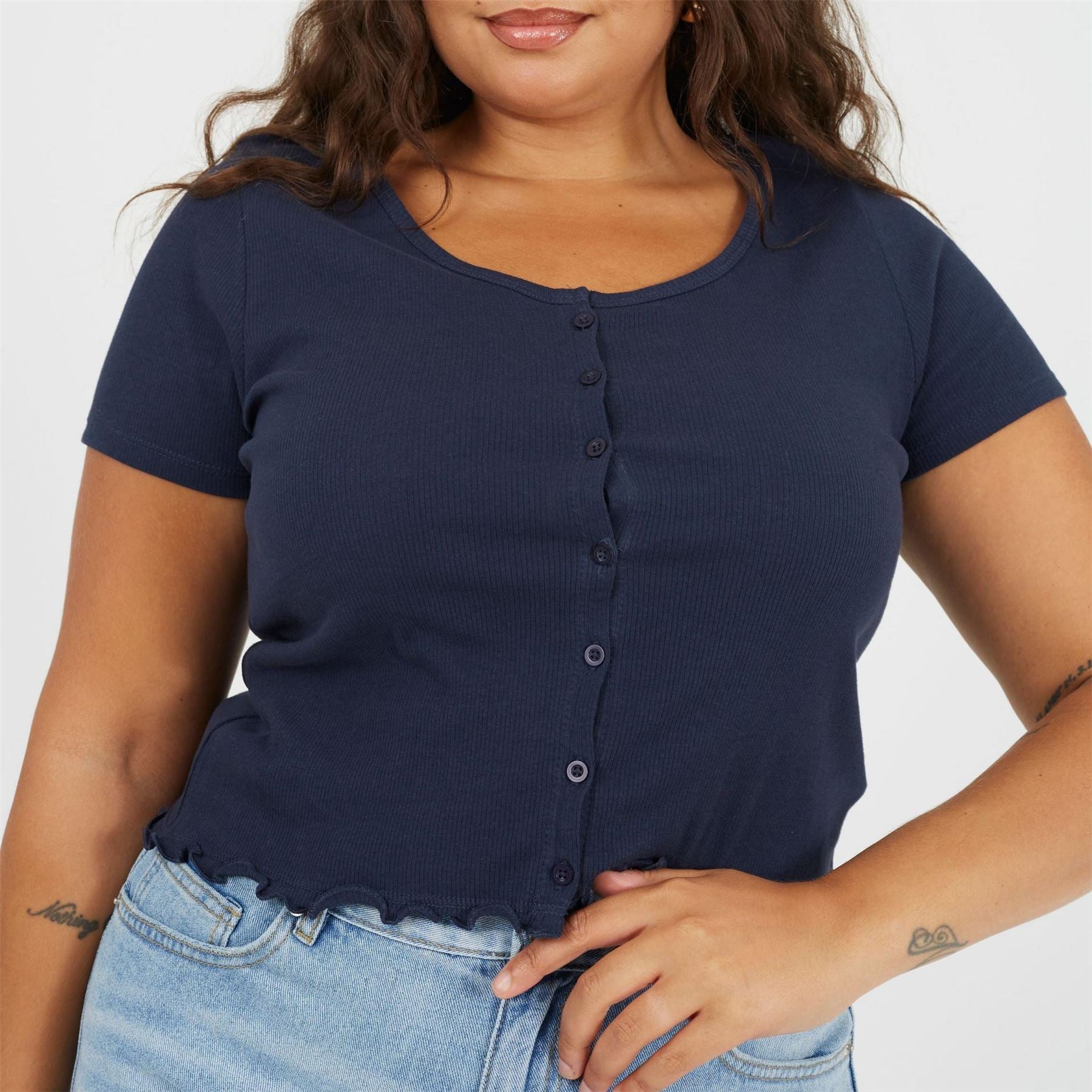 Brave Soul Plus Size Button Through Short Sleeve Top With Lettuce Hem