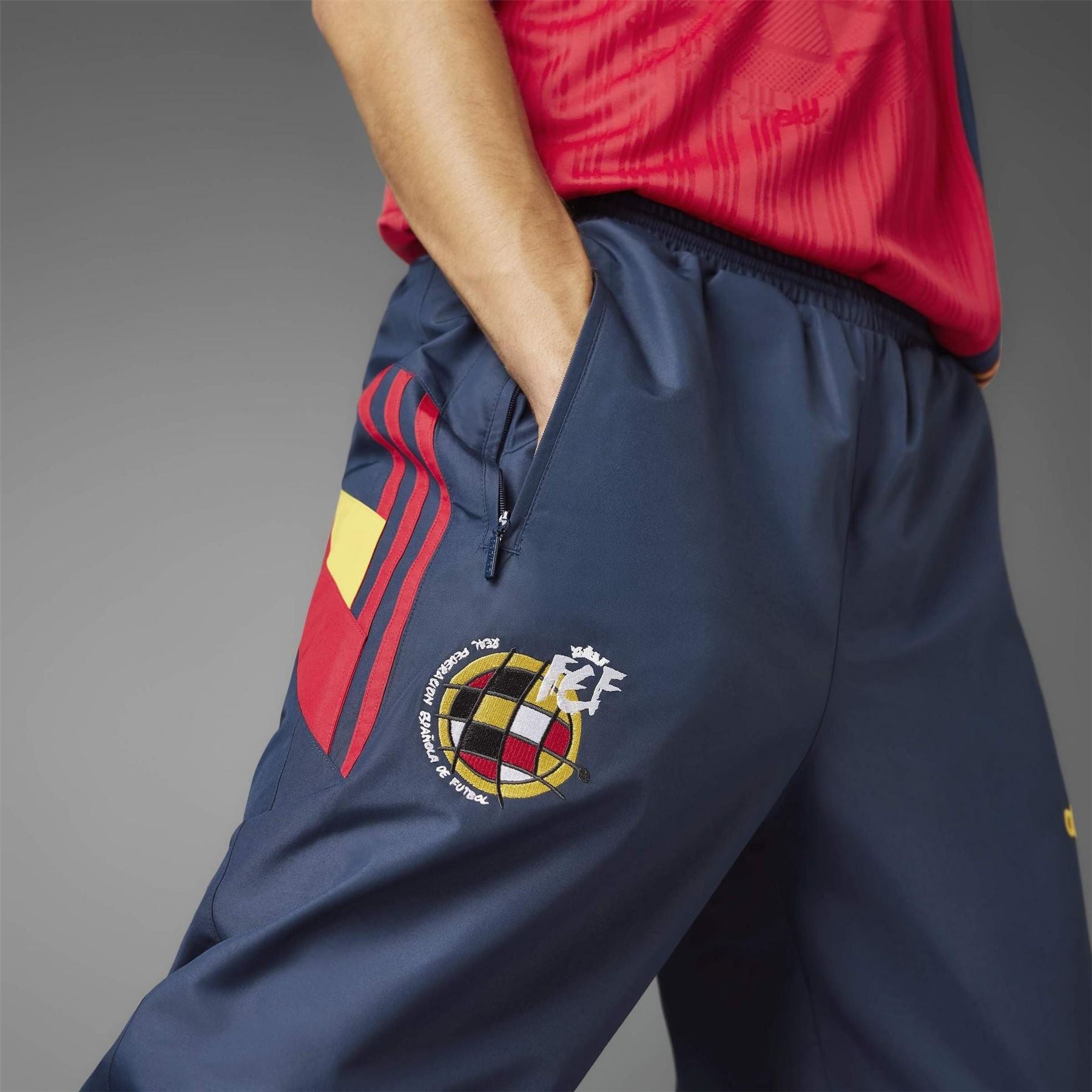 adidas Fef 96 Woven Relaxed Fit Tracksuit Bottoms